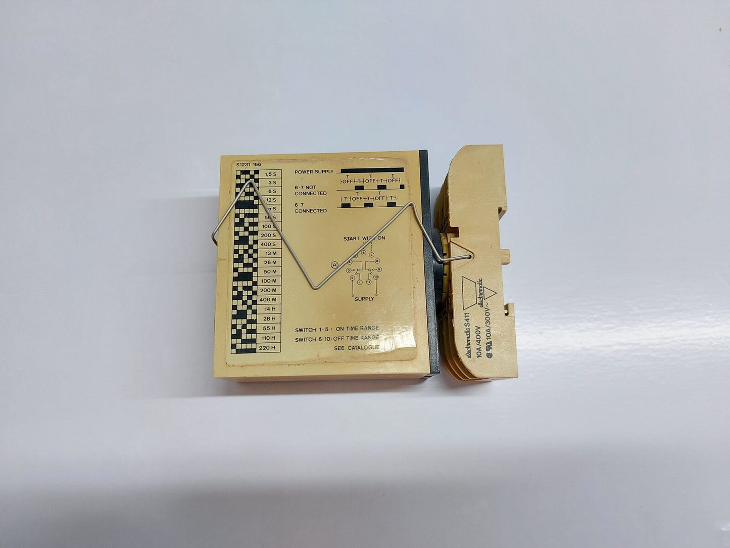 CARLO GAVAZZI S 1231 166 230 COMBI RECYCLER (3)