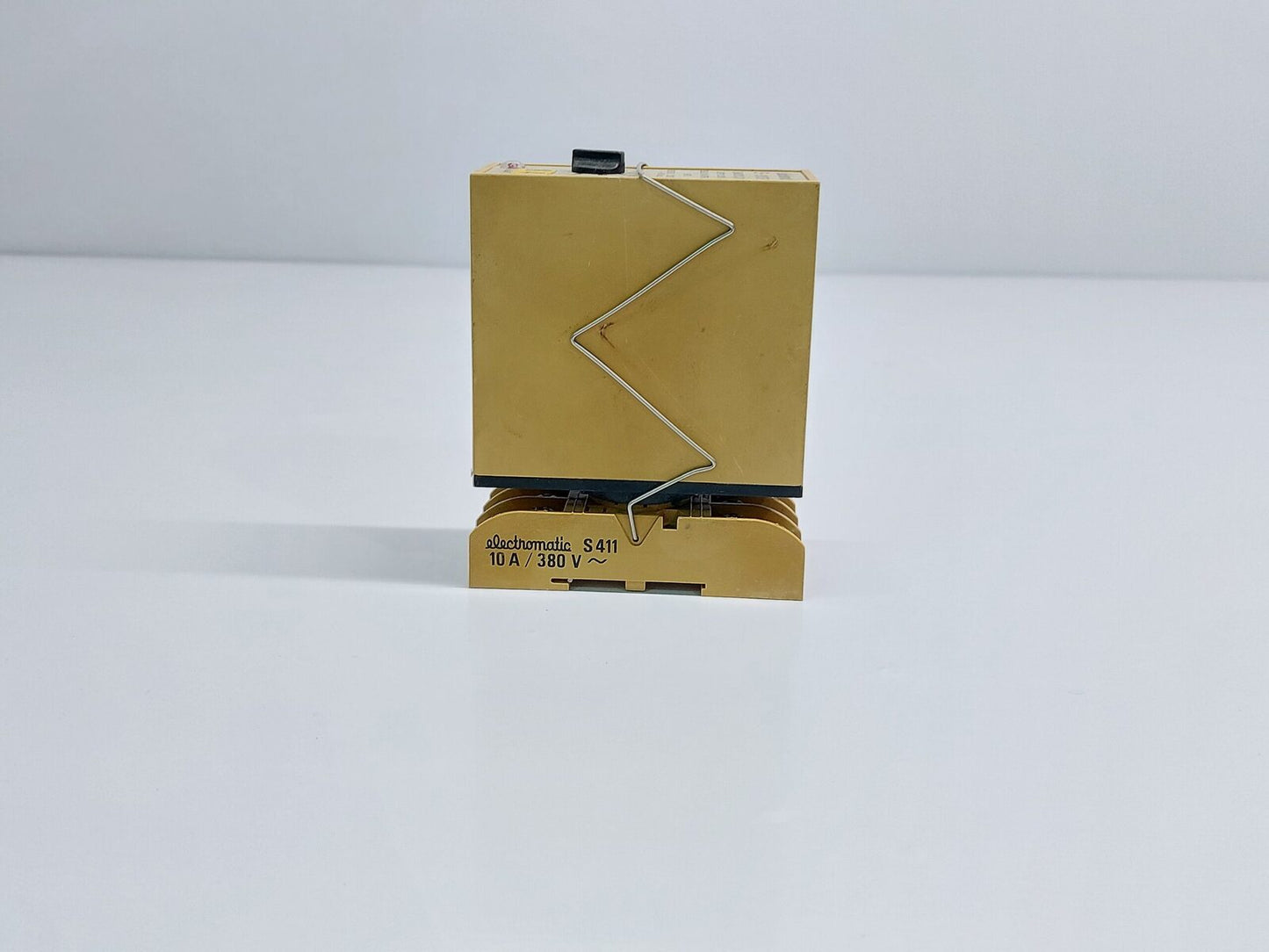 ELECTROMATIC S-SYSTEM SAM205 220 DELAY ON OPERATE WITH INSTANT CONTACT 3-60 SEC (3)