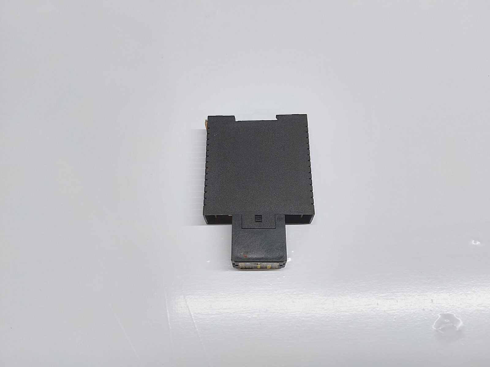 JOKAB SAFETY RT9 SAFETY RELAY (4)