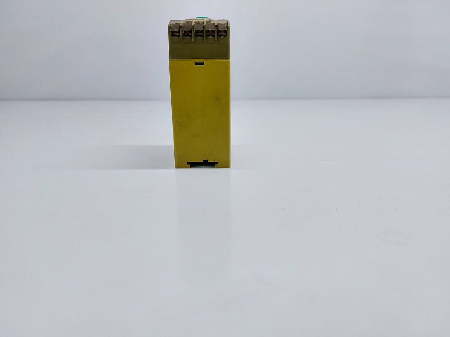 PILZ P1M-1NK TEMPERATURE MONITORING RELAY P1M-1NK24VDC1A1R (3)