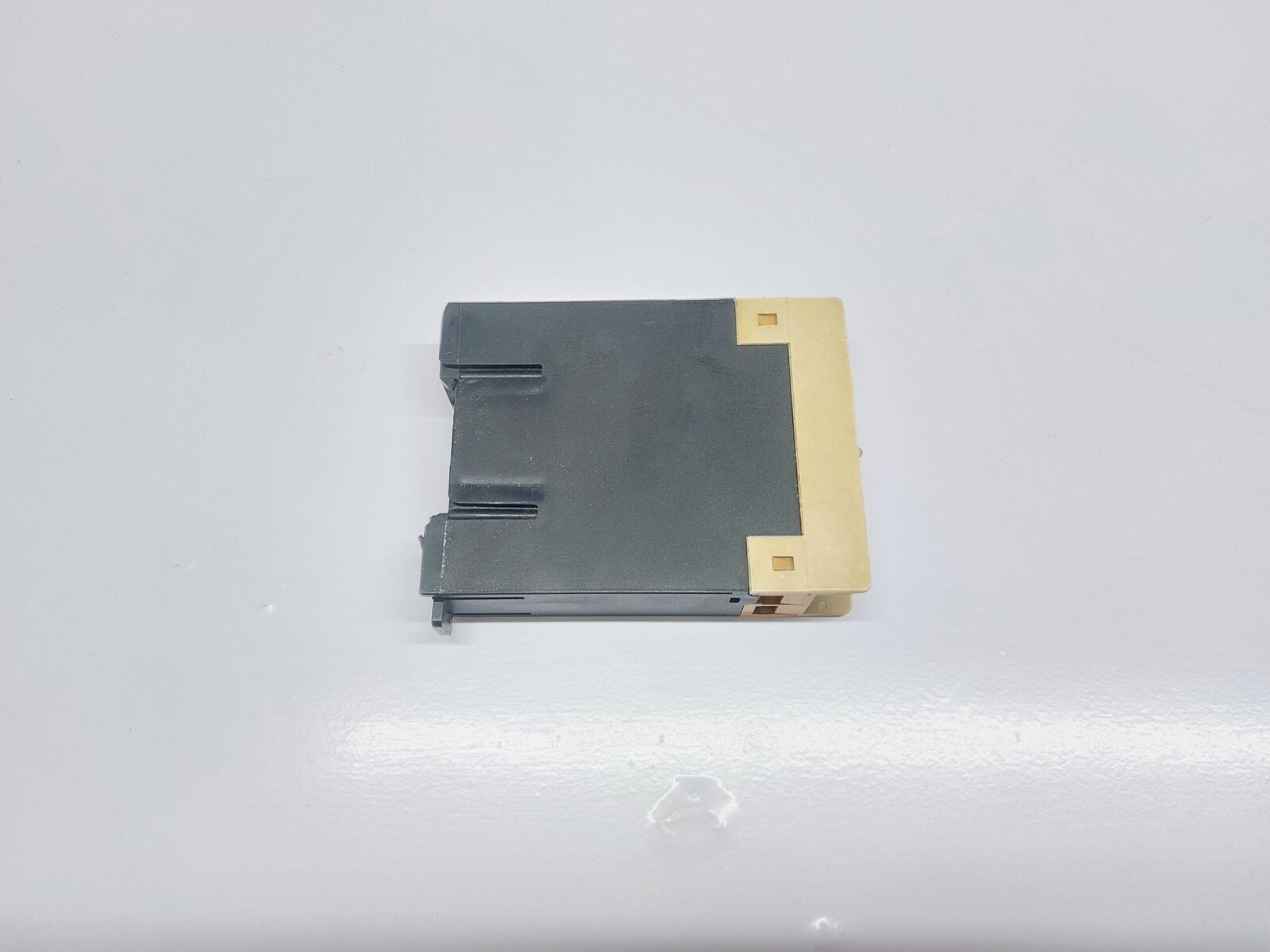 KLOCKNER MOELLER TE-11 TIME DELAY RELAY (4)
