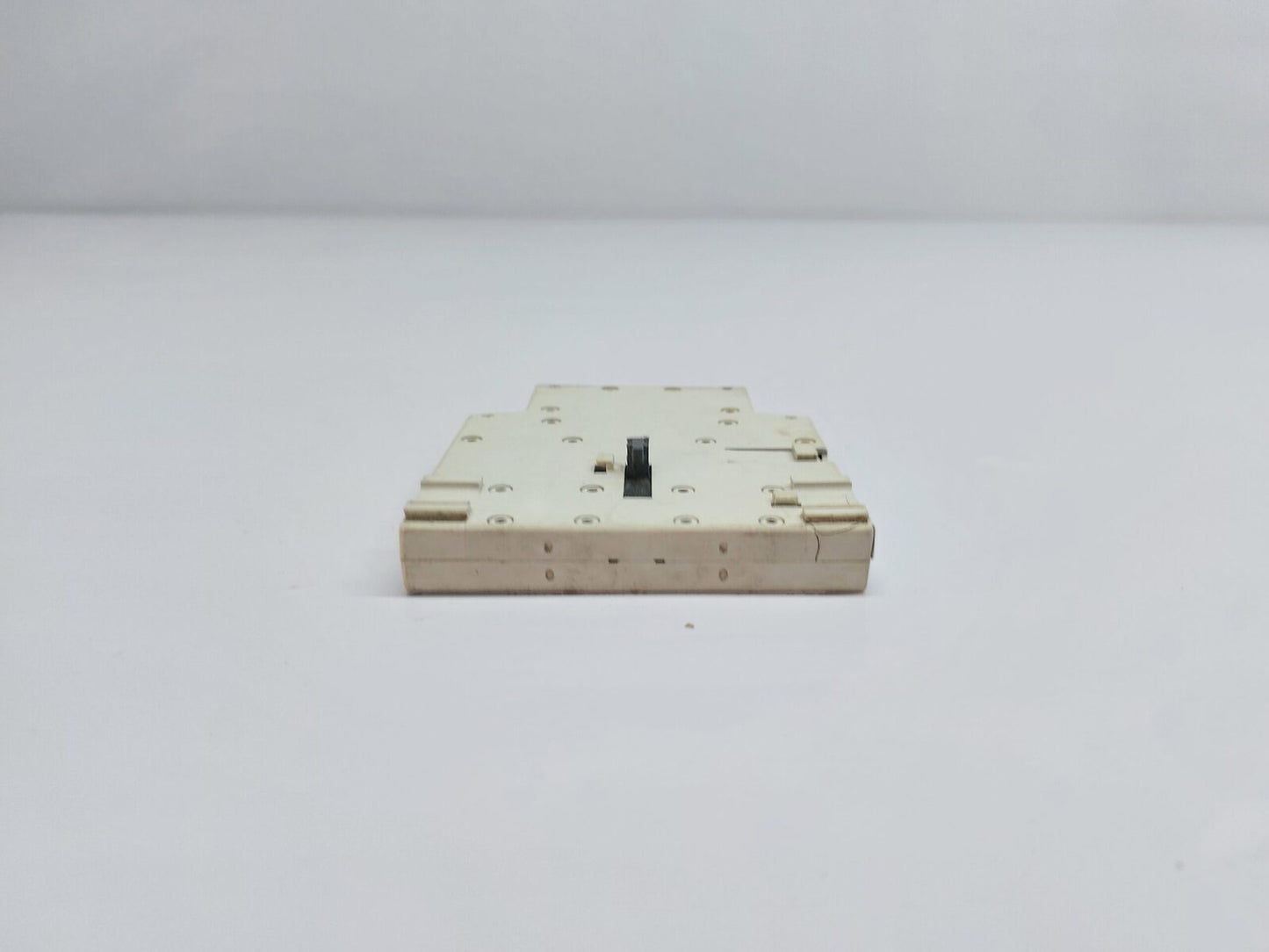 MOELLER 11 SI DIL M AUXILIARY CONTACT (8)