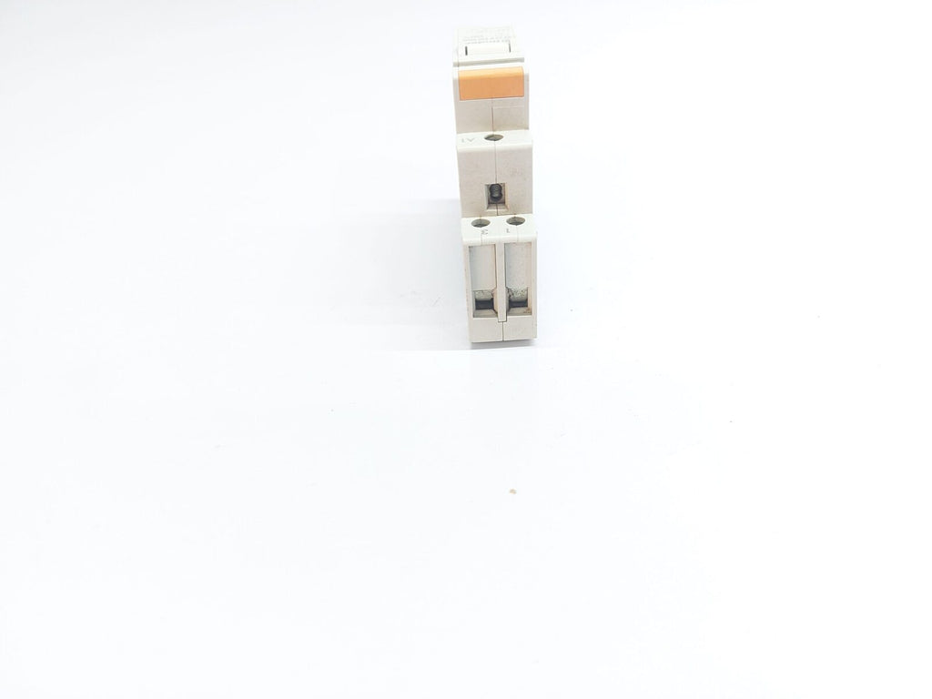FINDER 22 22 8 230 4000 BUILT IN RELAY TIME SWITCH