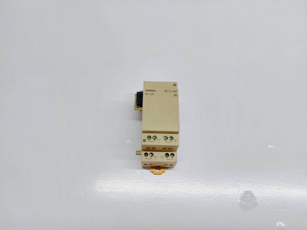 OMRON ZEN-8E1DR IN/OUT UNIT