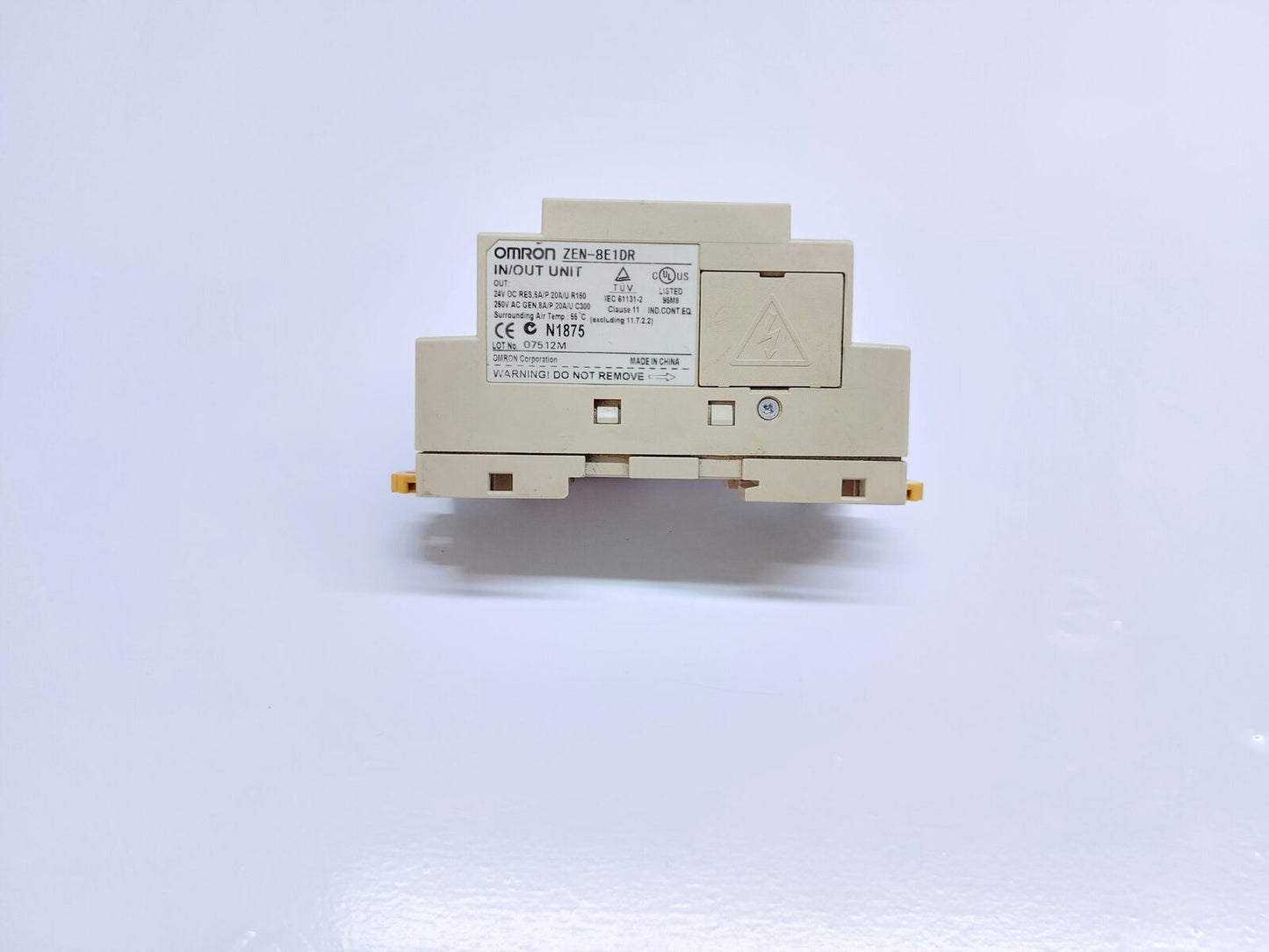 OMRON ZEN-8E1DR IN/OUT UNIT