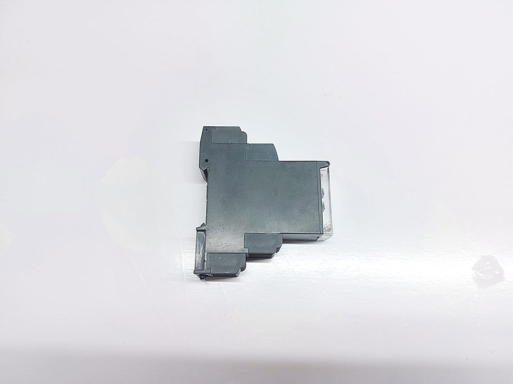 TELEMECANIQUE RM22TA33 THREE-PHASE ASYMMETRY CONTROL RELAY (5)