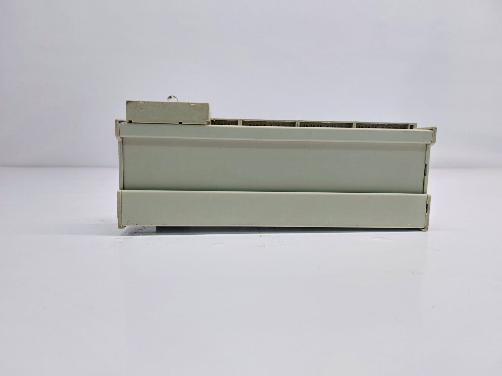TELEMECANIQUE ABE7-R16S212 ELECTROMECHANICAL OUTPUT RELAY (7)