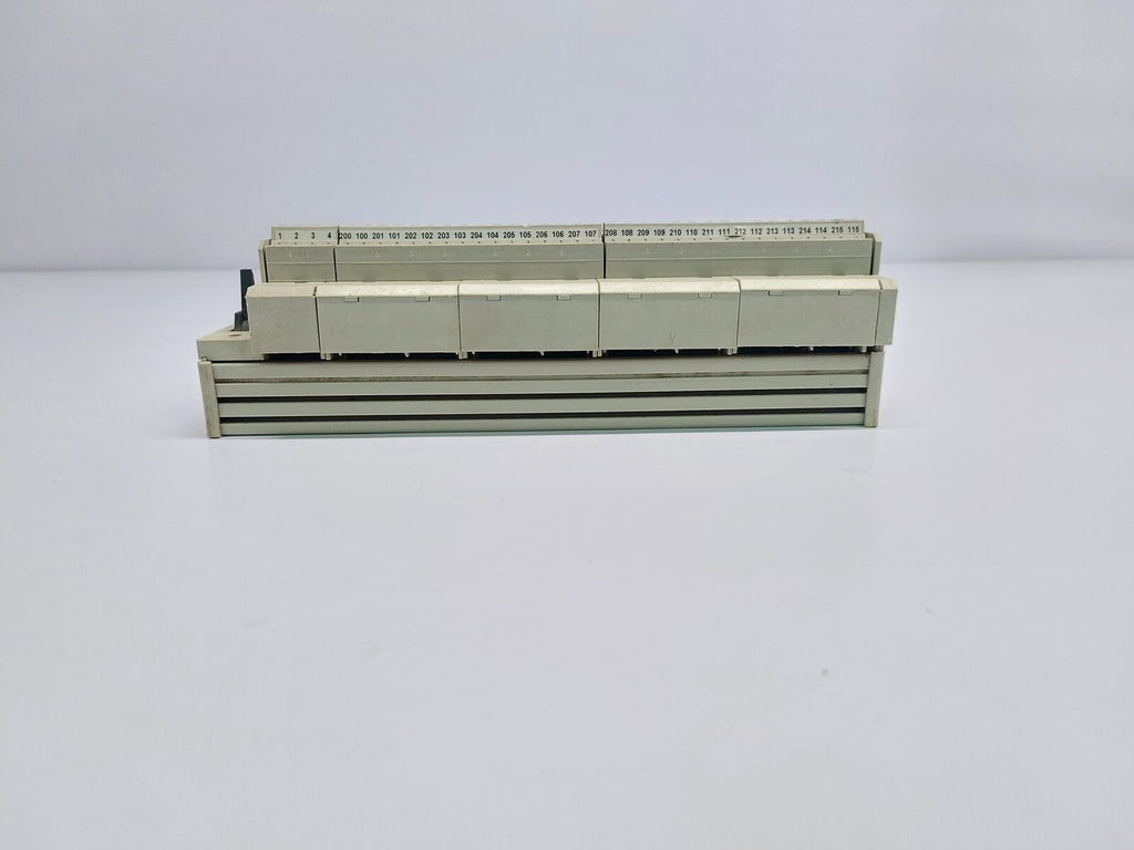 TELEMECANIQUE ABE7-R16S210 16 RELAY OUTPUT MODULE (3)