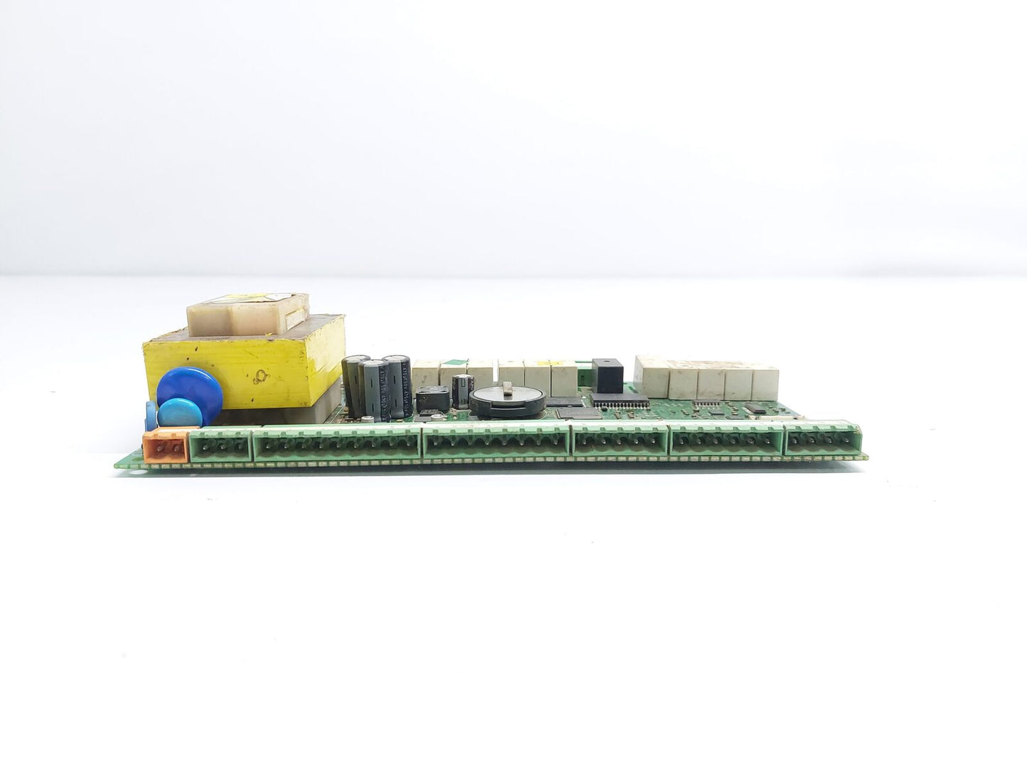 LS CAREL 09811C BOARD HT-M E318580