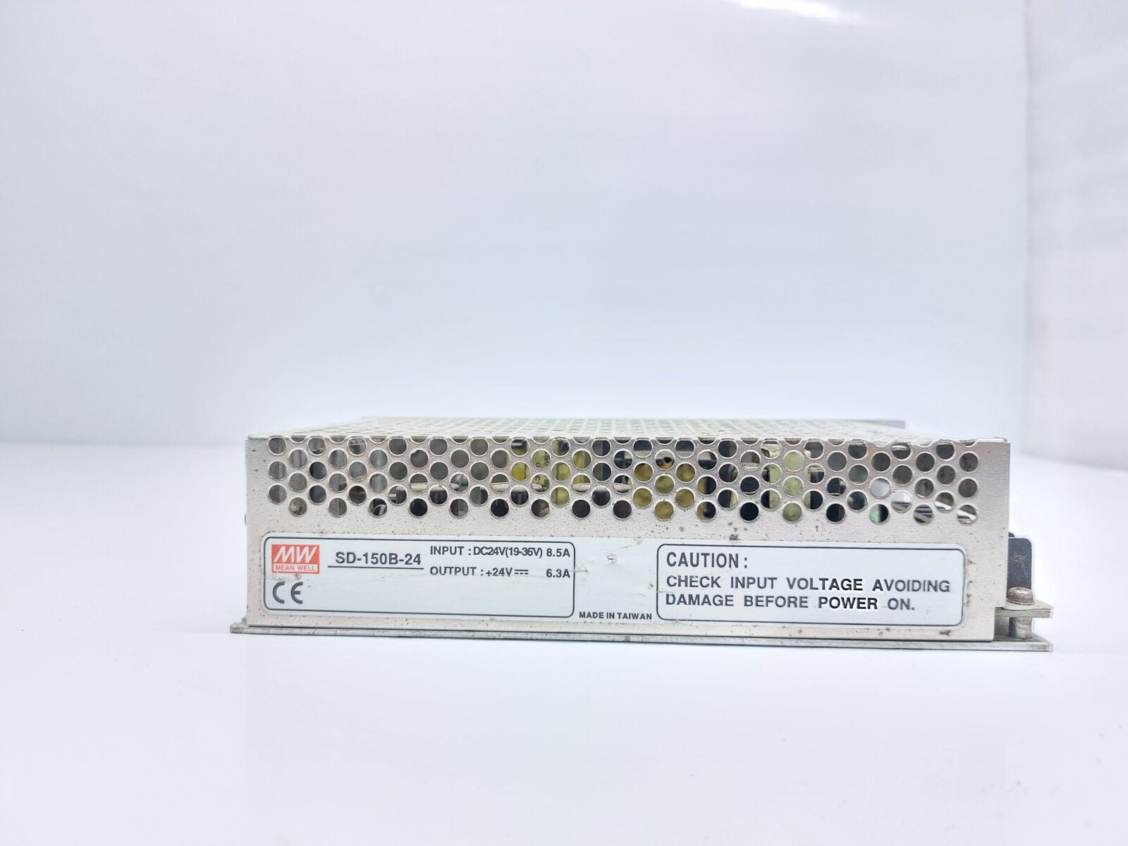 MEAN WELL SD-150B-24 POWER SUPPLY (4)