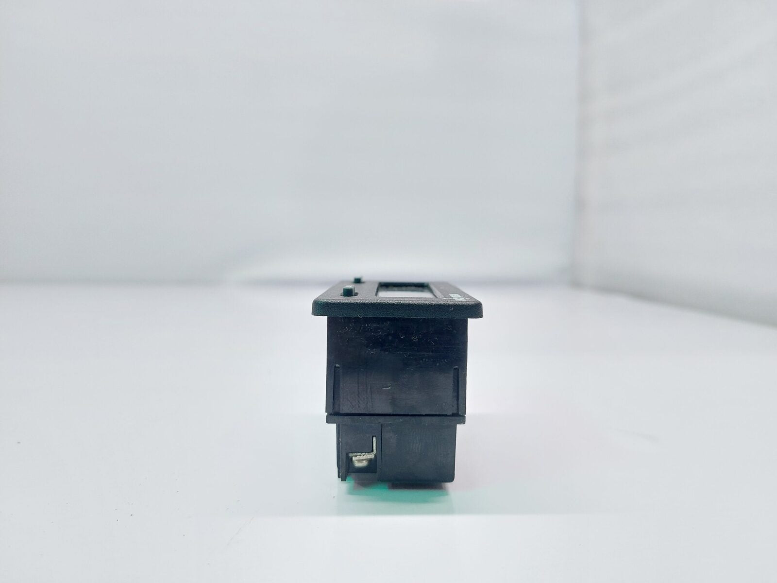 RED LION CUB5B000 DIGITAL DUAL COUNTER (6)
