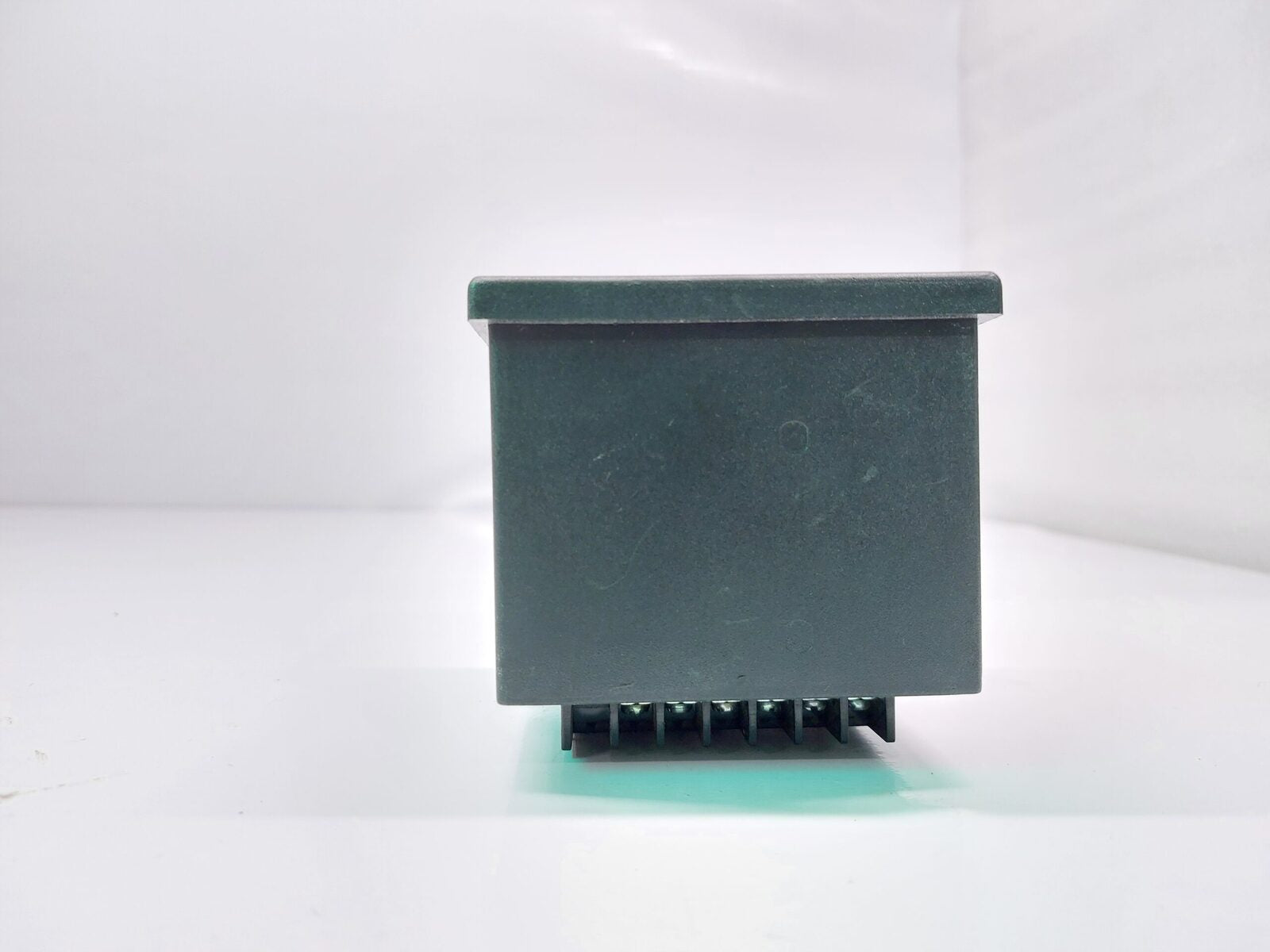 SCHNEIDER ELECTRIC CONZERV DM3210 DIGITAL METER
