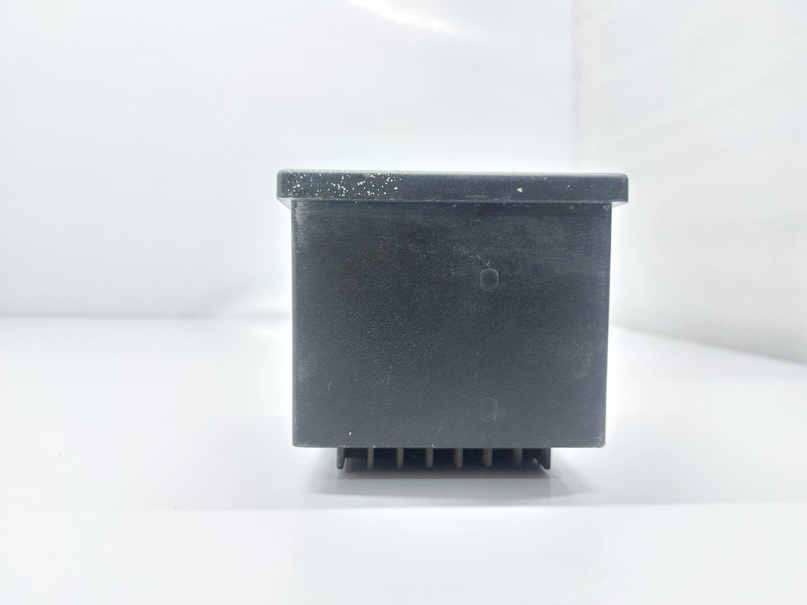CONZERV DM3210 THREE PHASE VOLTMETER (5)