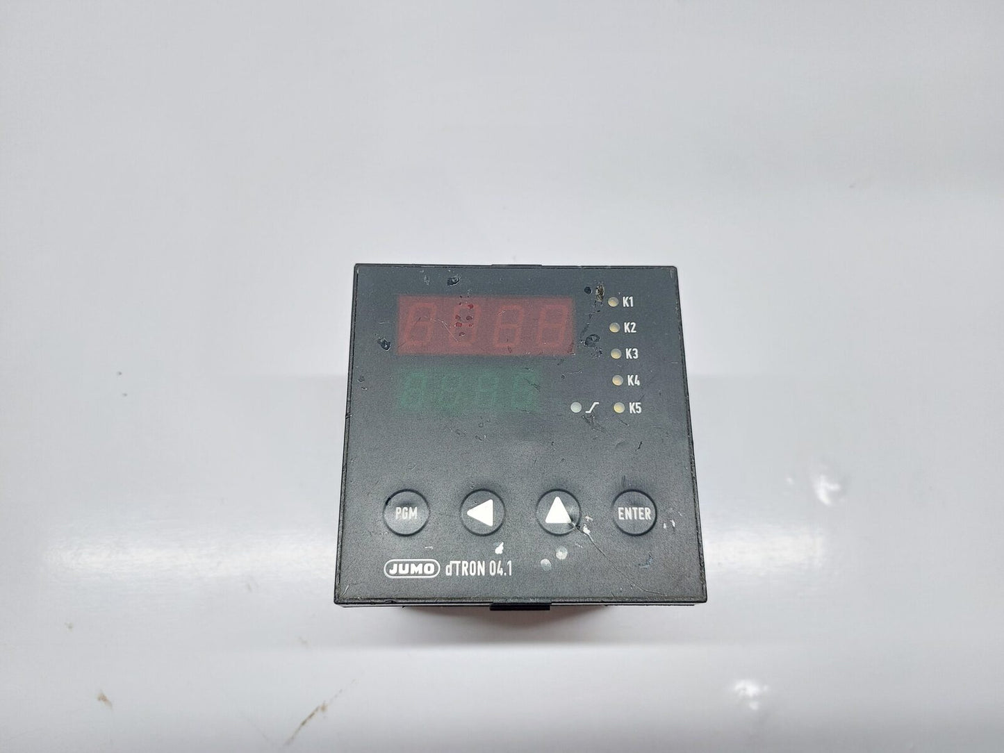 JUMO DTRON 04.1 TEMPERATURE CONTROLLER
