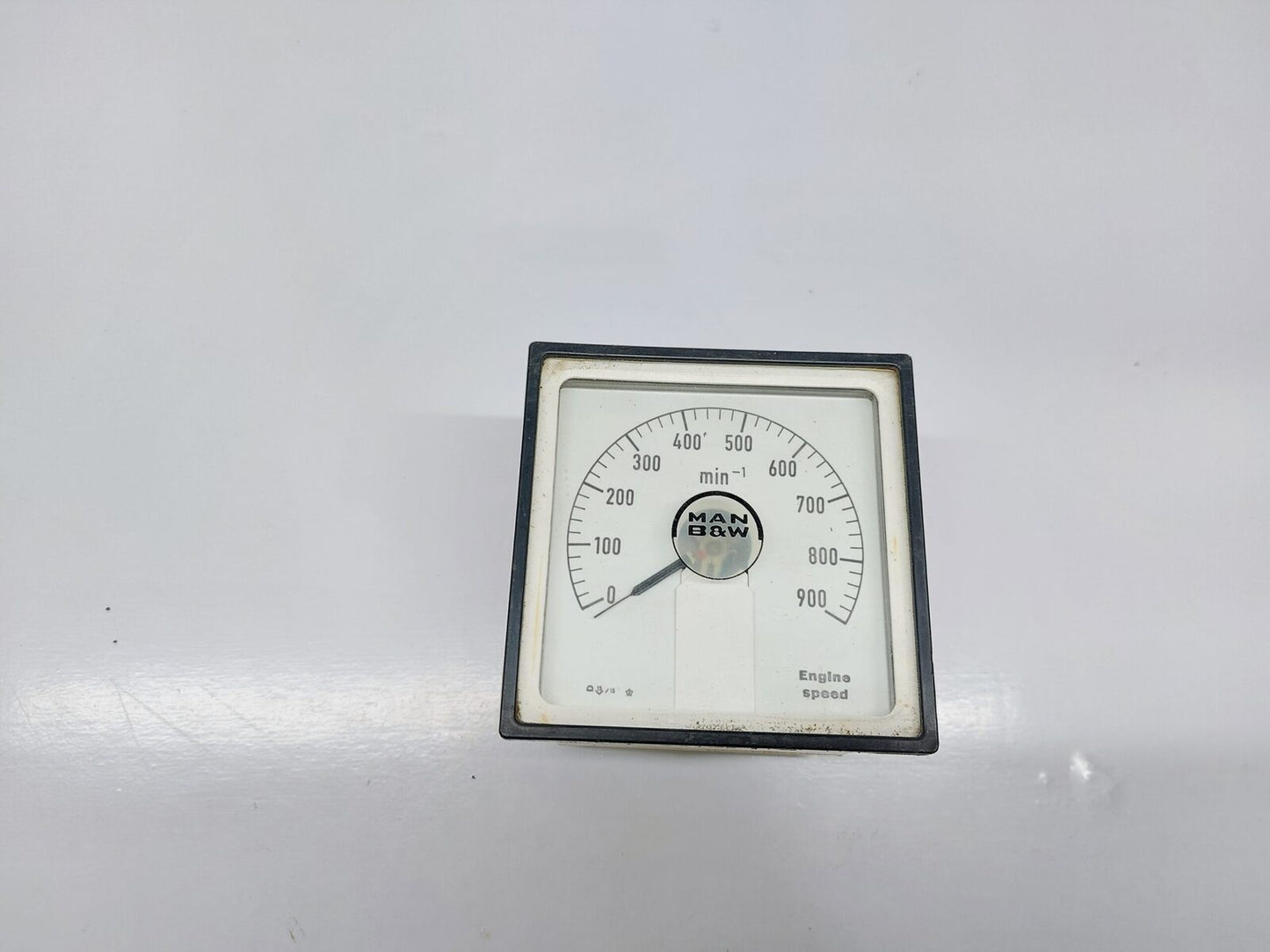 MAN B&W EA 96X96 BAR INDICATOR