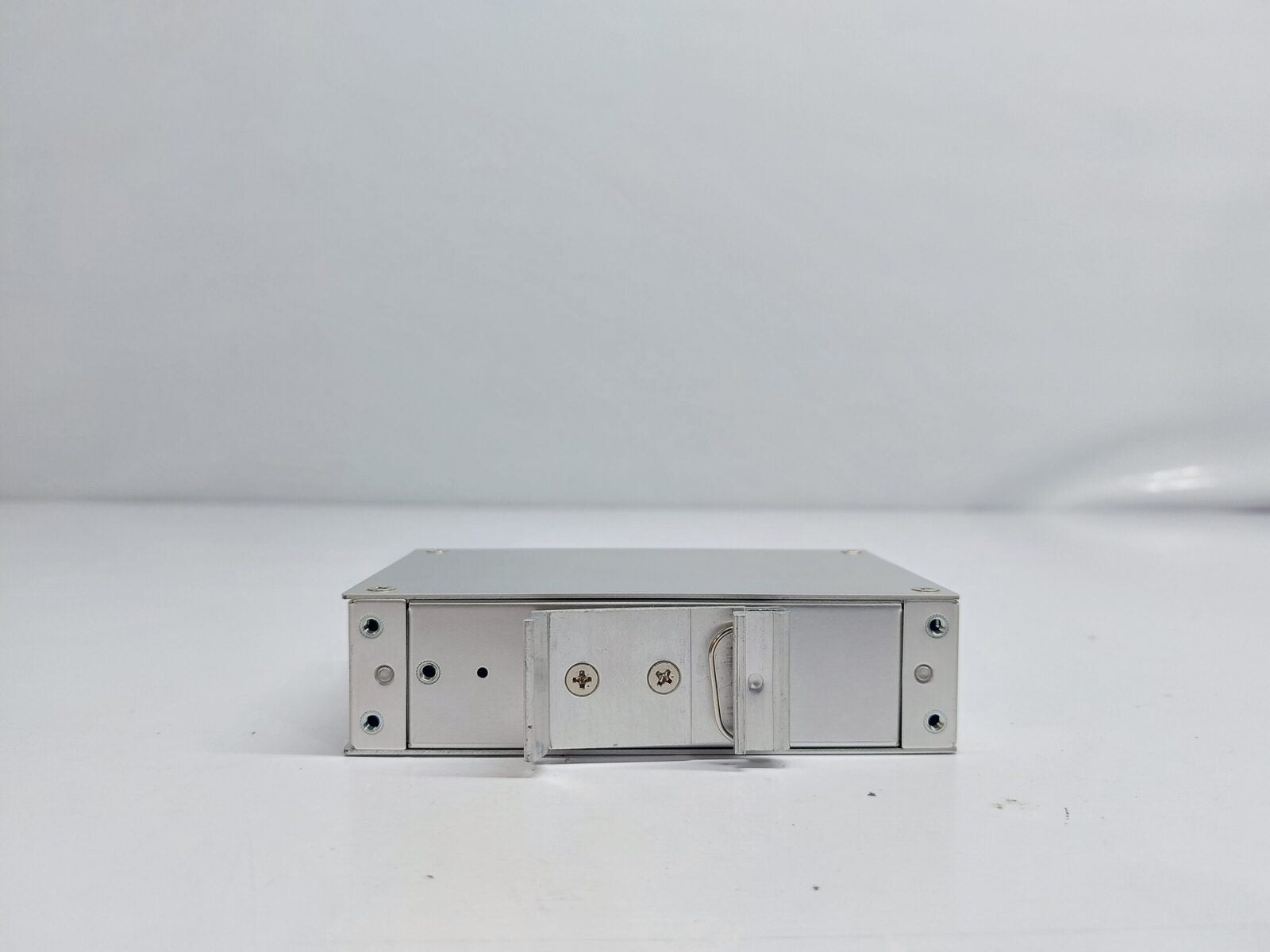 MOXA EDS-205A 5-PORT COMPACT UNMANAGED INDUSTRIAL ETHERNET SWITCH