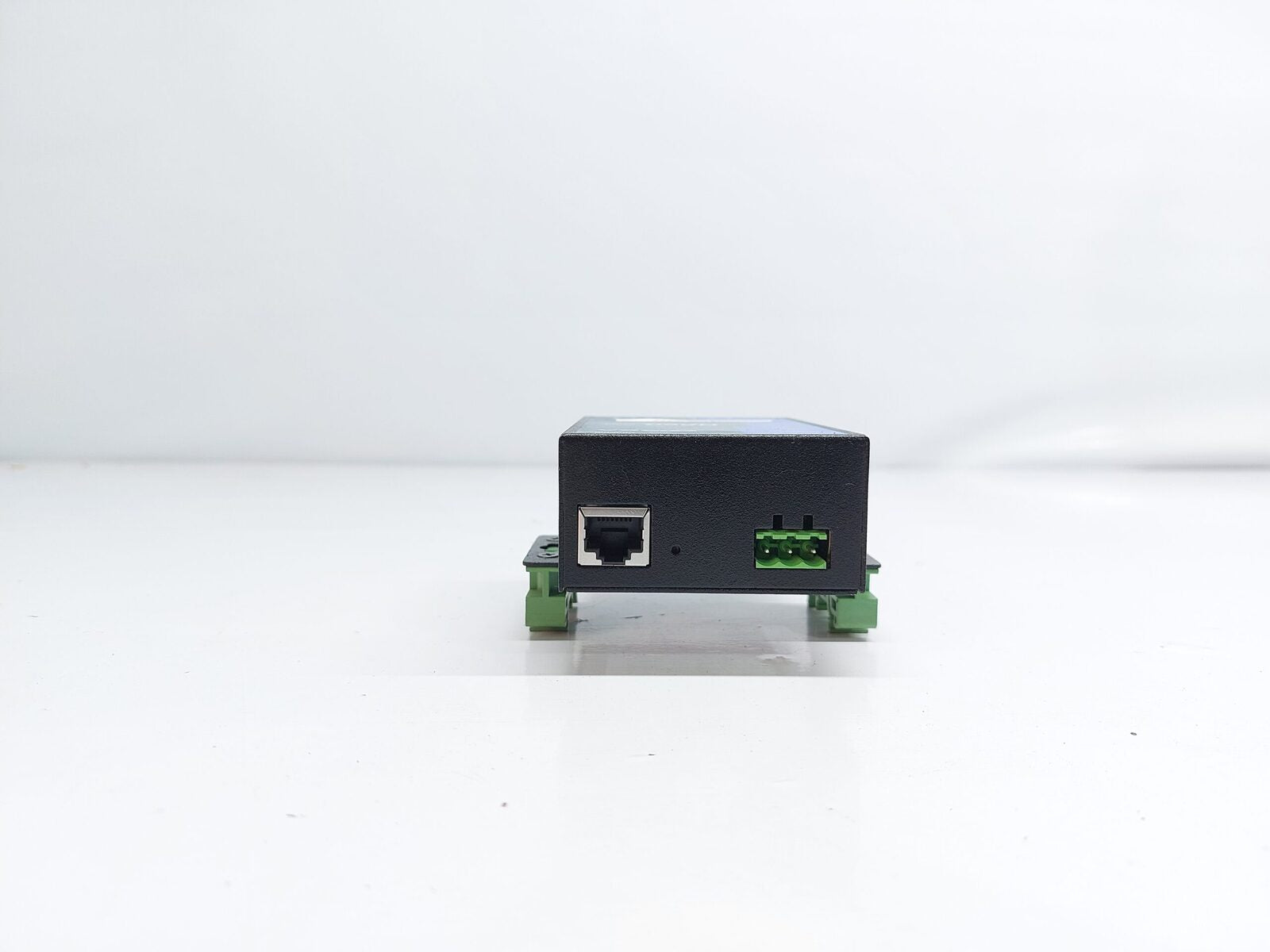 MOXA NPORT 5232I ISOLATED INDUSTRIAL RS-422485 DEVICE SERVER (6)