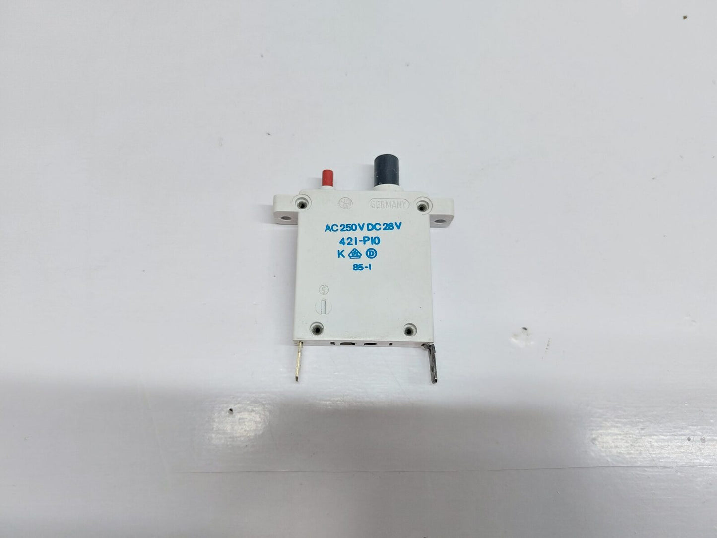 ETA MAGNETIC THERMAL MAGNETIC CIRCUIT BREAKER