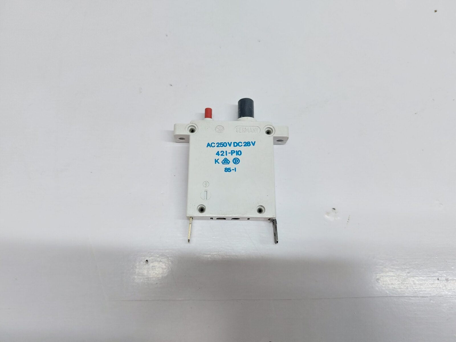 ETA MAGNETIC THERMAL MAGNETIC CIRCUIT BREAKER