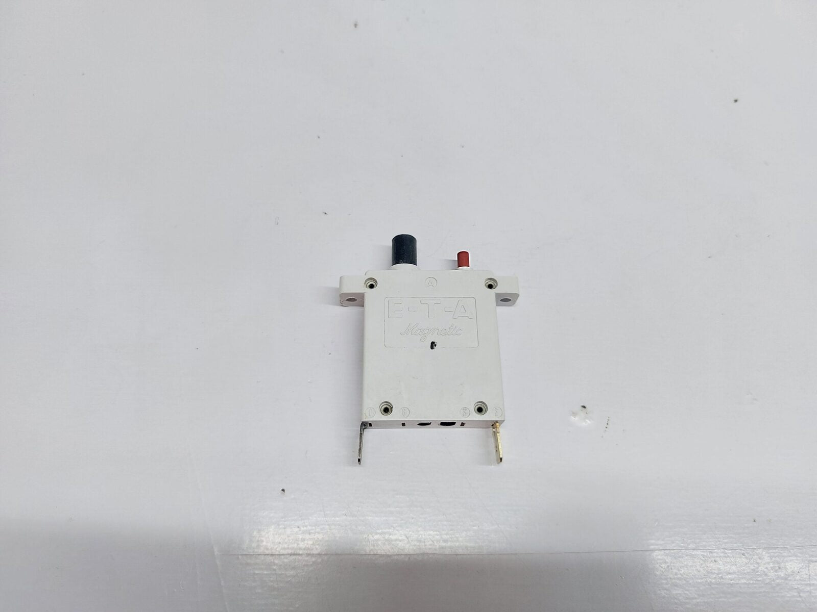 ETA MAGNETIC THERMAL MAGNETIC CIRCUIT BREAKER