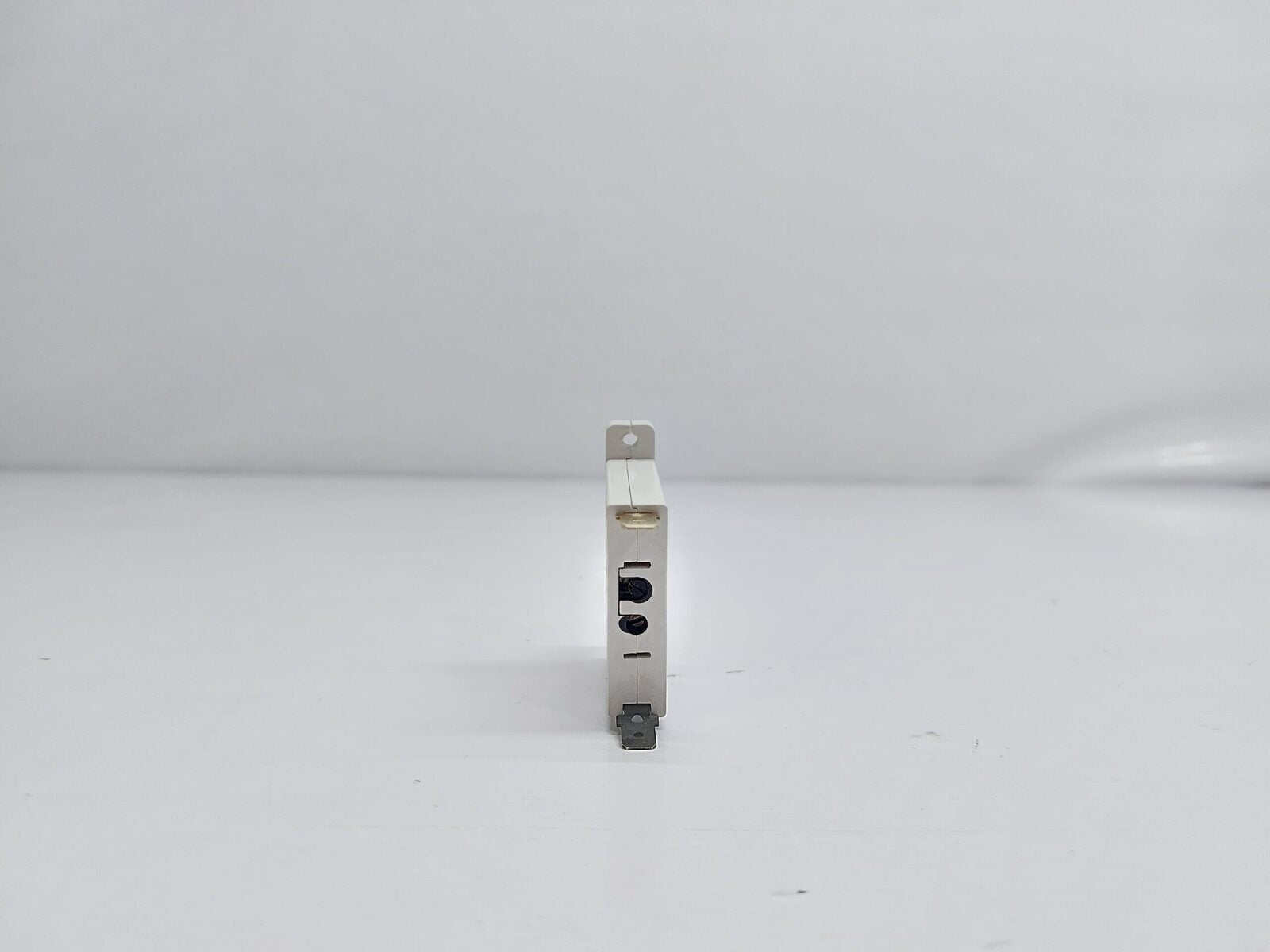 ETA MAGNETIC THERMAL MAGNETIC CIRCUIT BREAKER