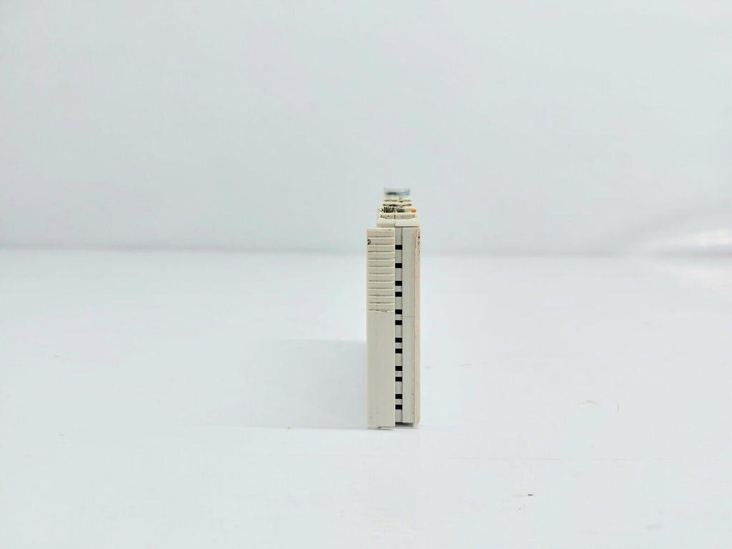 BECKHOFF KL4012 ANALOG OUTPUT MODULE (3)