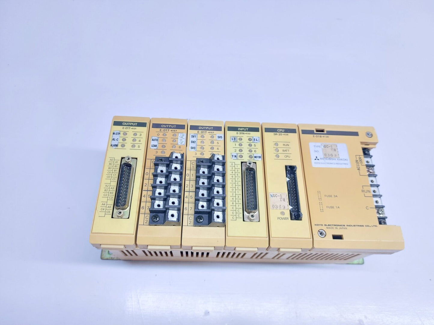 MITSUBISHI KOYO E-001B-4130 E-01T-4131 E-01T-4157 E-31N-4132 SR-20-4128 PLC RACK (1)