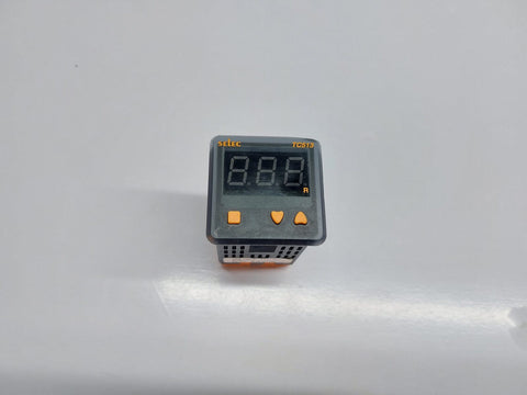 SELEC TC513BX TEMPERATURE CONTROLLER