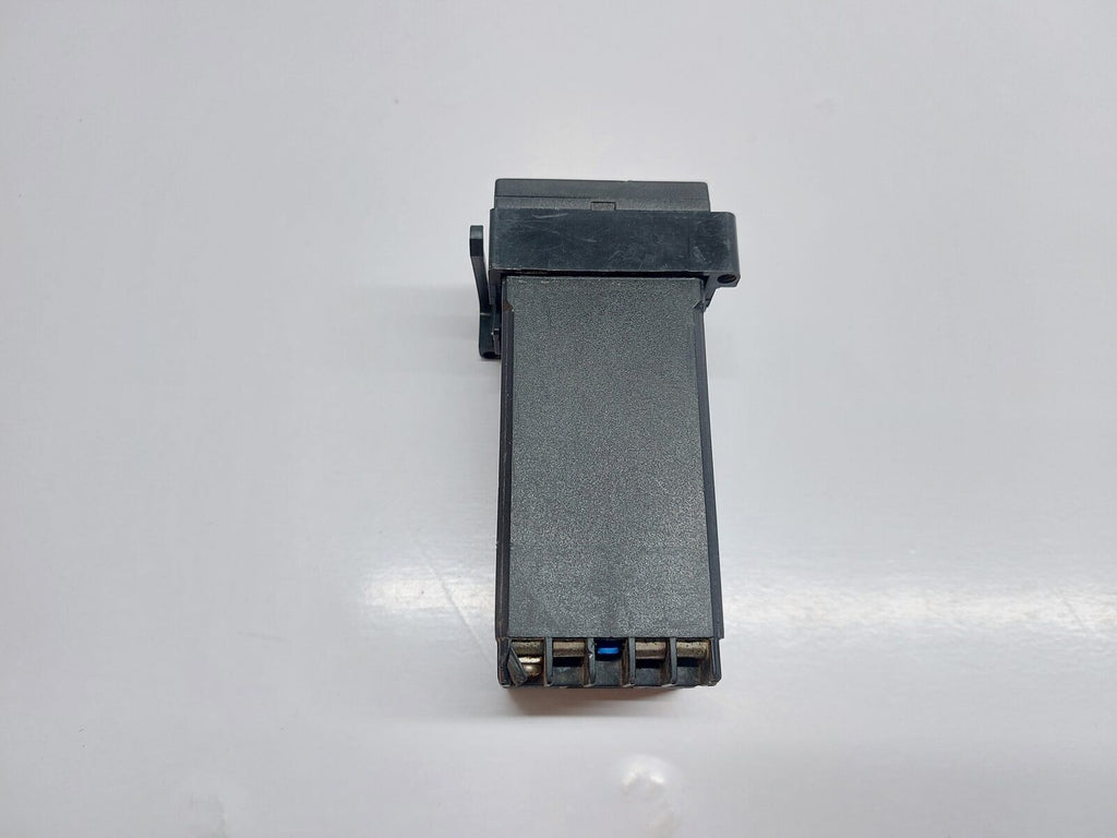 KEQANG XMTG-9000 TEMPERATURE CONTROLLER