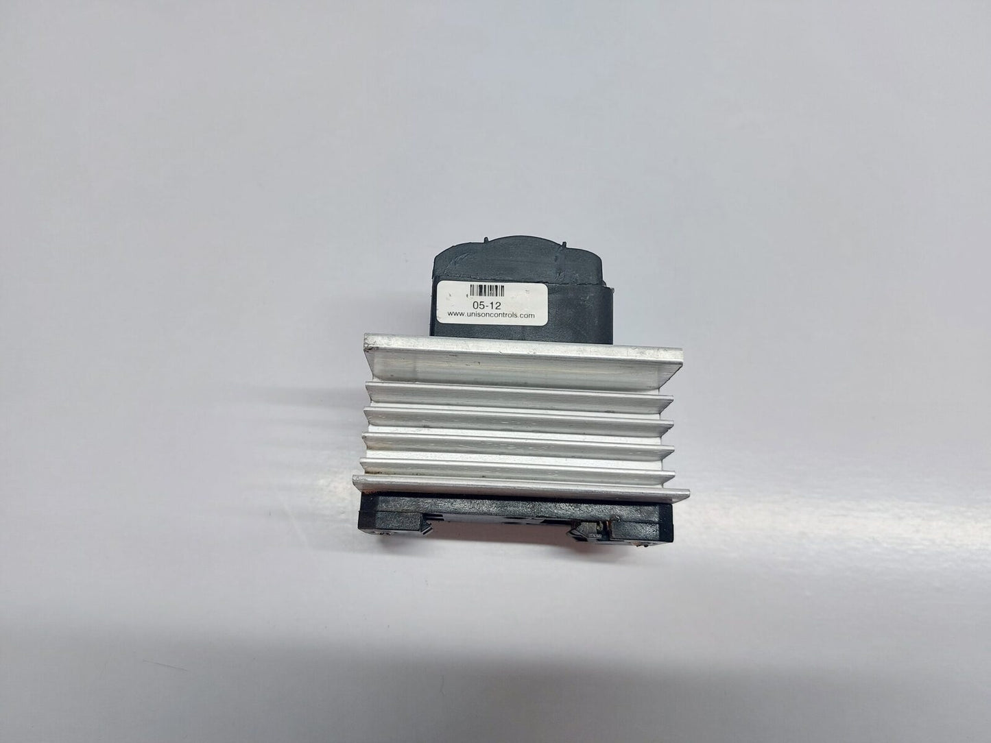 UNISON SSR 808 PMDD 500 04 00 SOLID STATE RELAY (4)