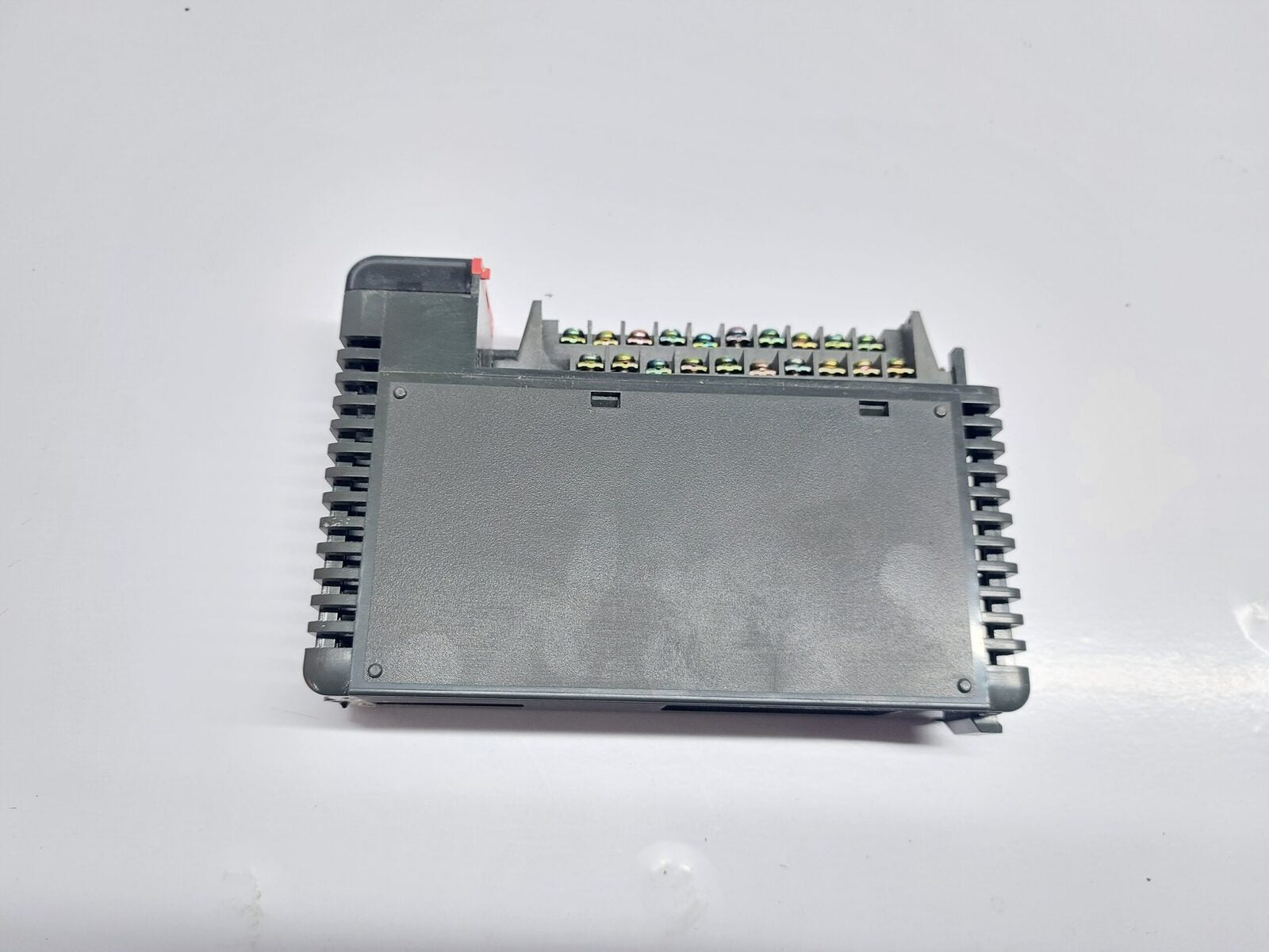 FACTS ENGINEERING F4-08TRS-1 RELAY OUTPUT MODULE (5)