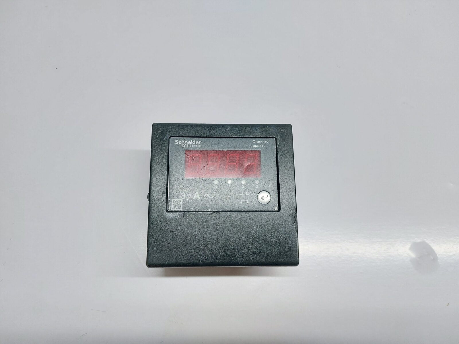 SCHNEIDER ELECTRIC CONZERV DM3110 SINGLE PHASE VOLTMETER