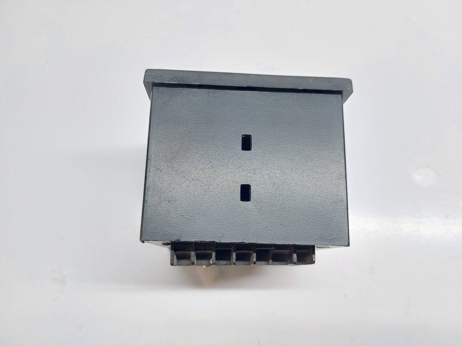 NIPPEN LINE 3 PHASE VOLTMETER WITH SELECTOR (4)
