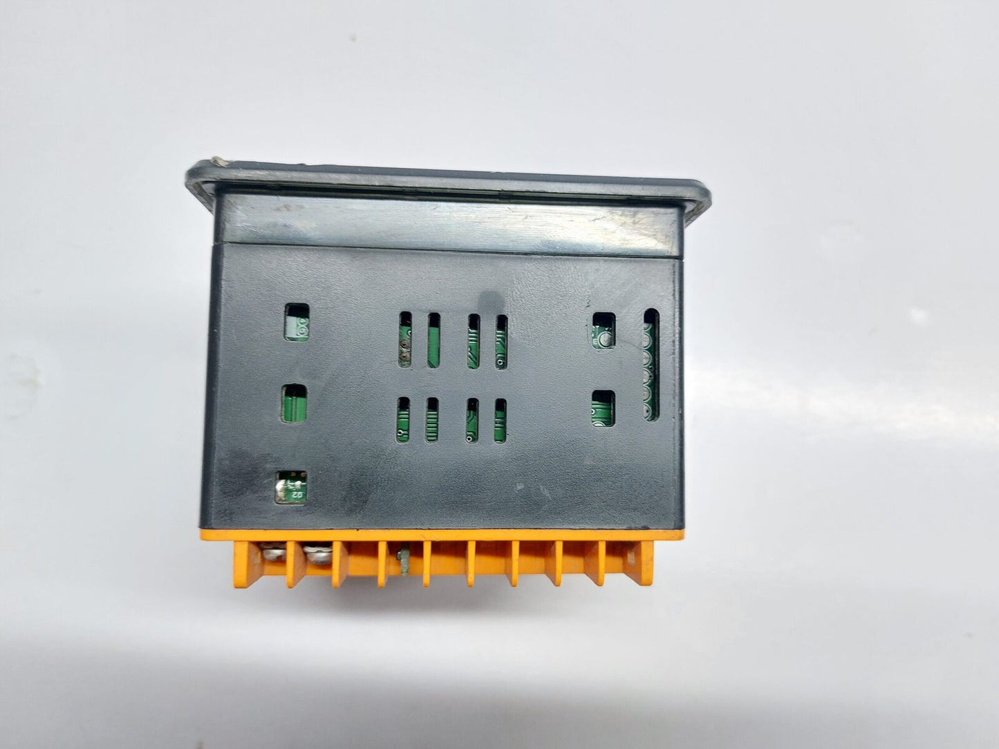 SELEC TC303A30AX333AX DIGITAL TEMPERATURE CONTROLLER (4)