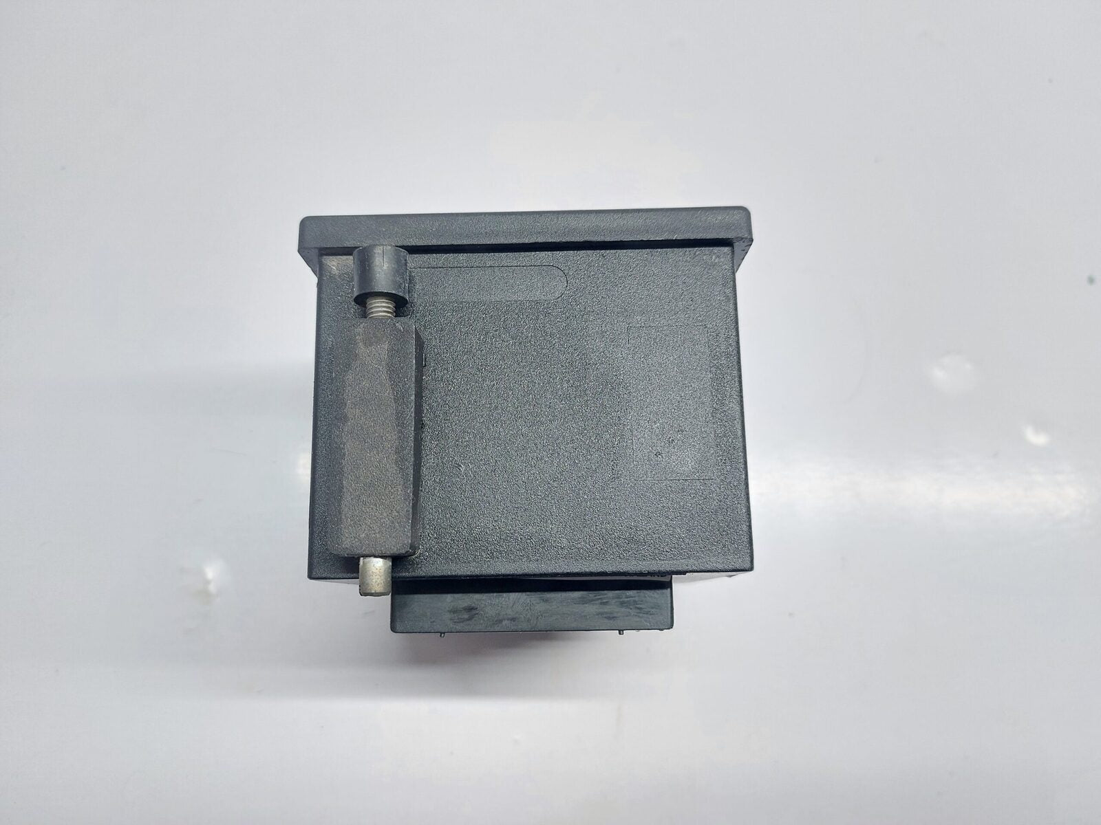 CONZERV DM1110 SINGLE PHASE VOLTMETER