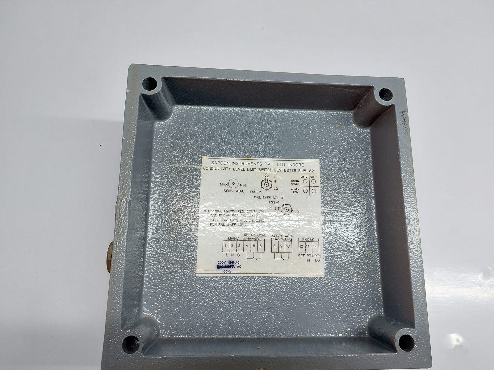 SAPCON SLW CONDUCTIVITY LEVEL LIMIT SWITCH (6)