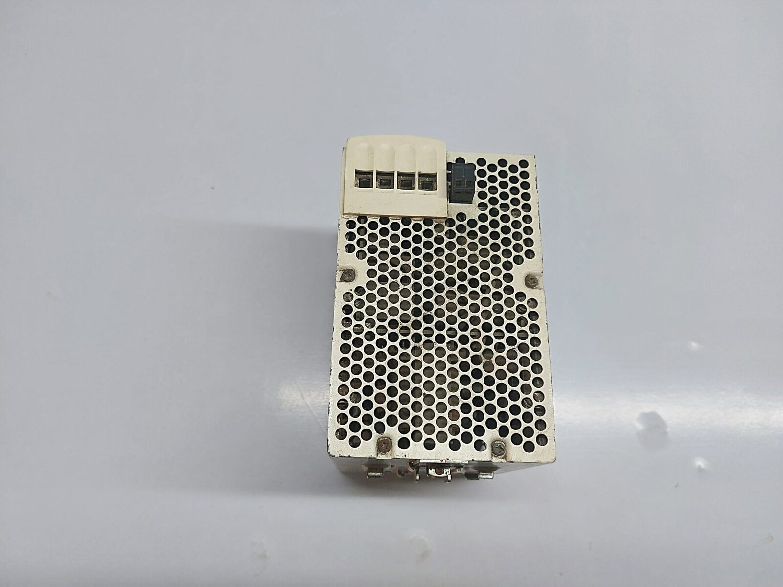 SHCNEIDER ELECTRIC PHASEO ABL8WPS24200 POWER SUPPLY (5)