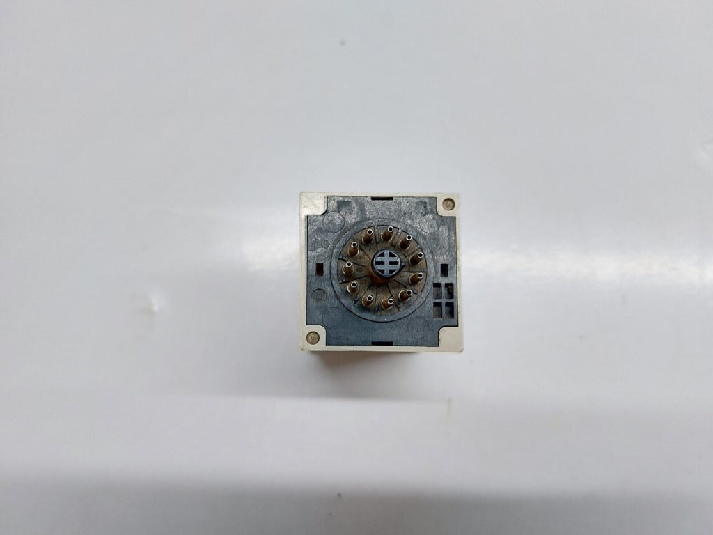 OMRON E2CA-AL4 PROXIMITY SENSOR AMPLIFIER