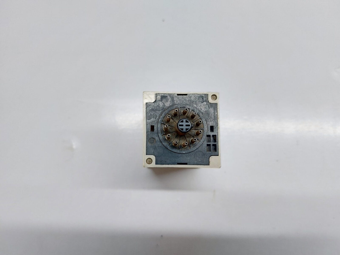 OMRON E2CA-AL4 PROXIMITY SENSOR AMPLIFIER