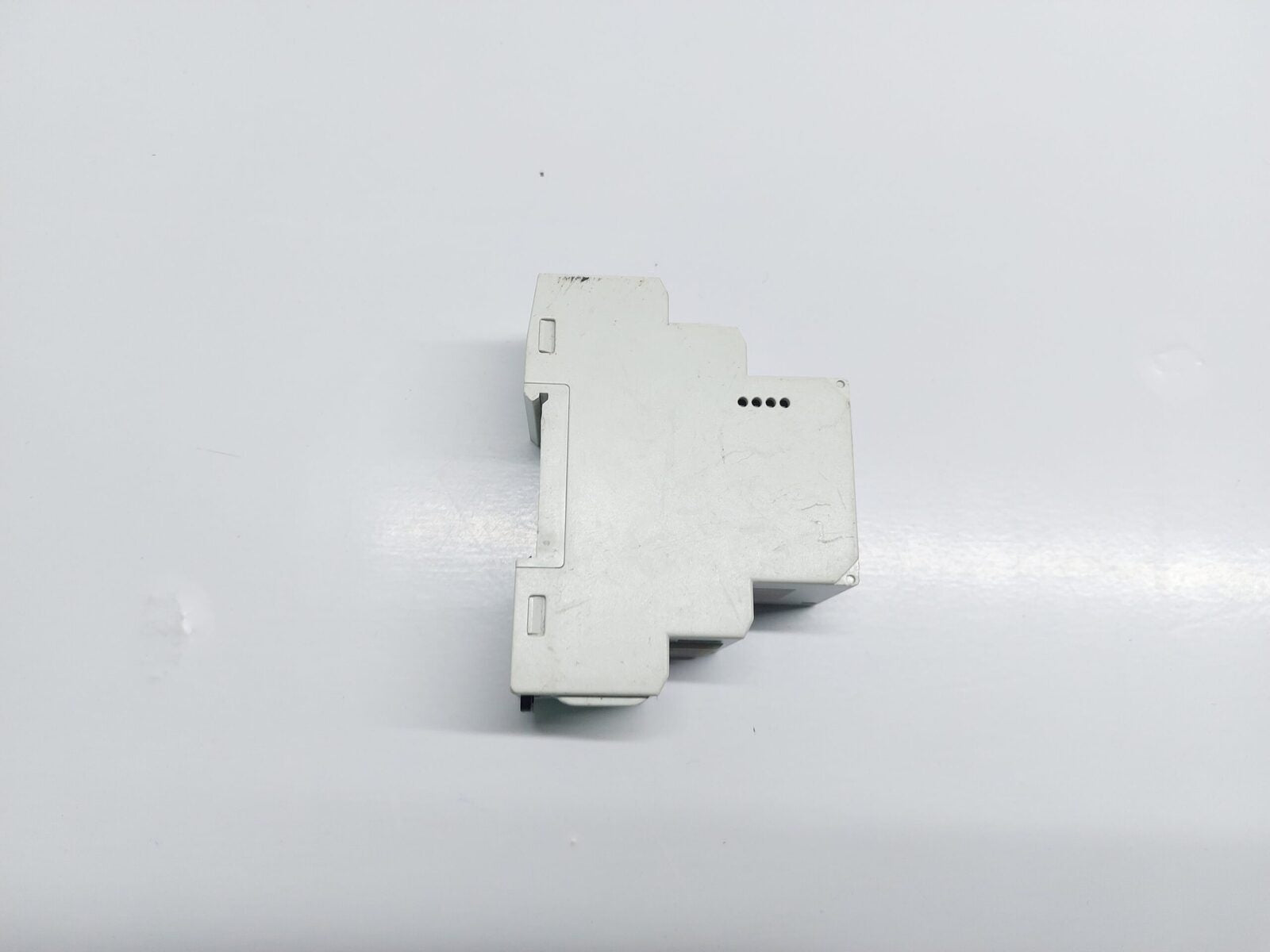SELEC 900VPR-2-280/520V VOLTAGE PROTECTION RELAY