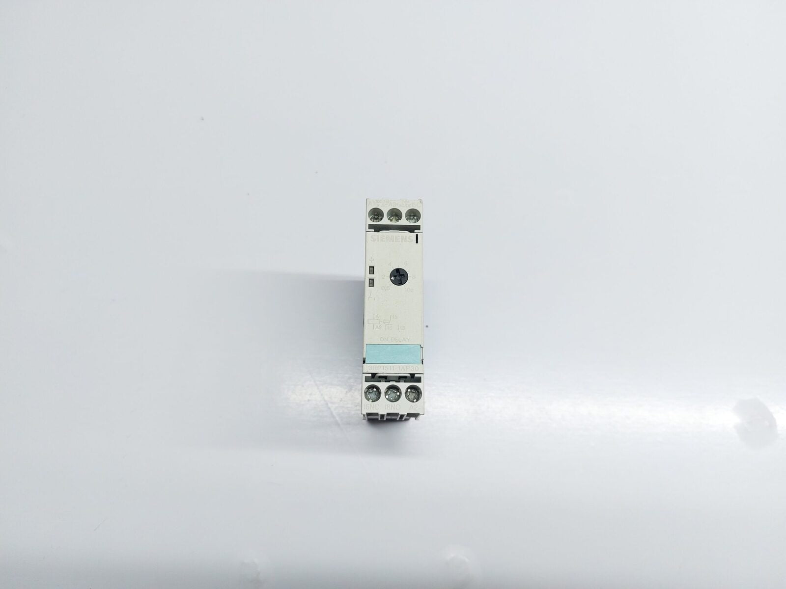SIEMENS 3RP1511-1AP30 TIMING RELAY 3RP15111AP308K
