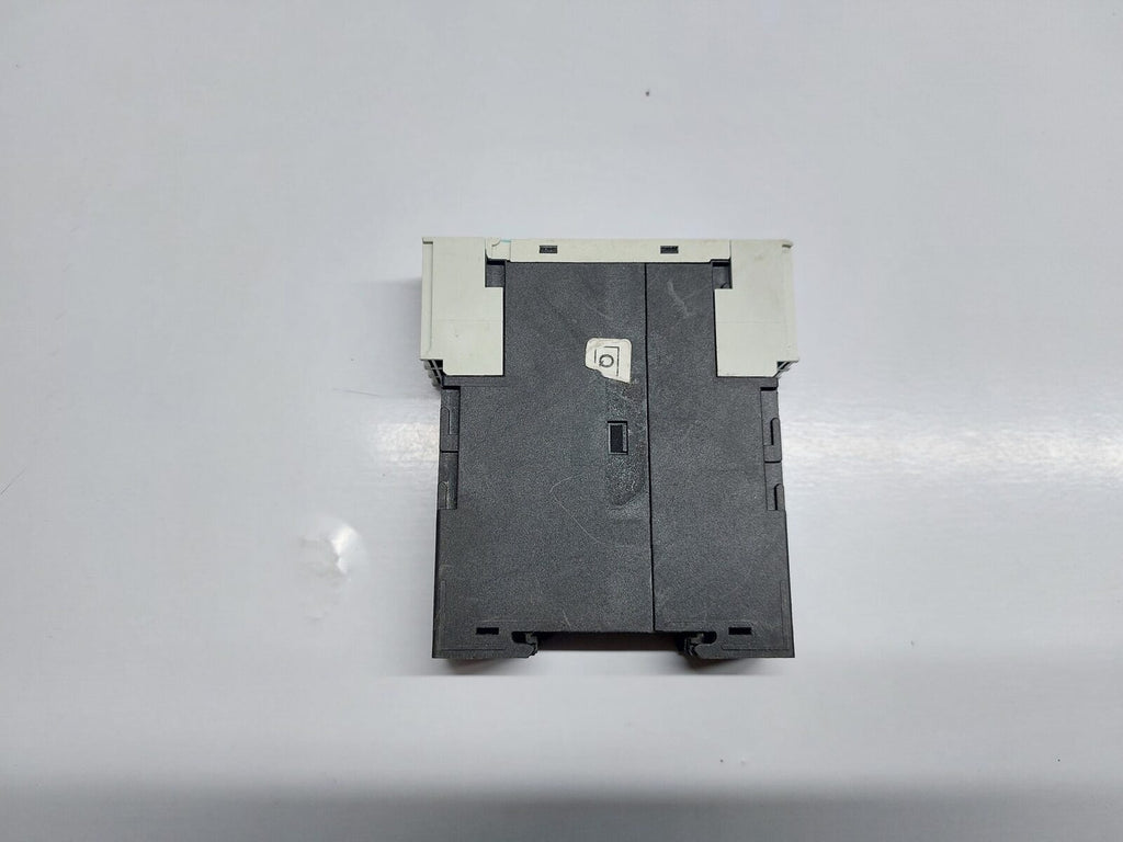 SIEMENS 3RP1511-1AP30 TIMING RELAY 3RP15111AP308K (4)