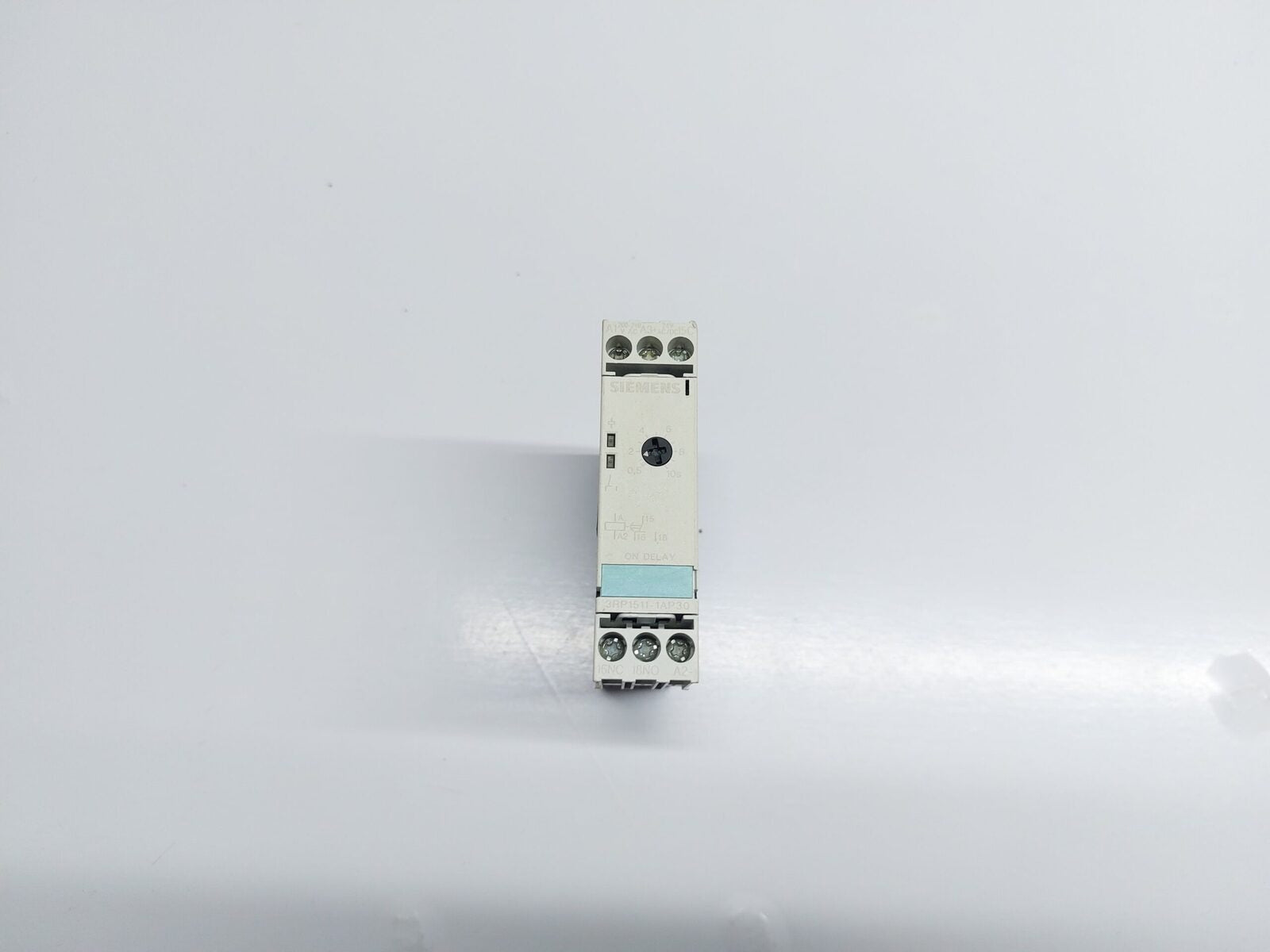SIEMENS 3RP1511-1AP30 TIMING RELAY 3RP15111AP308K (8)