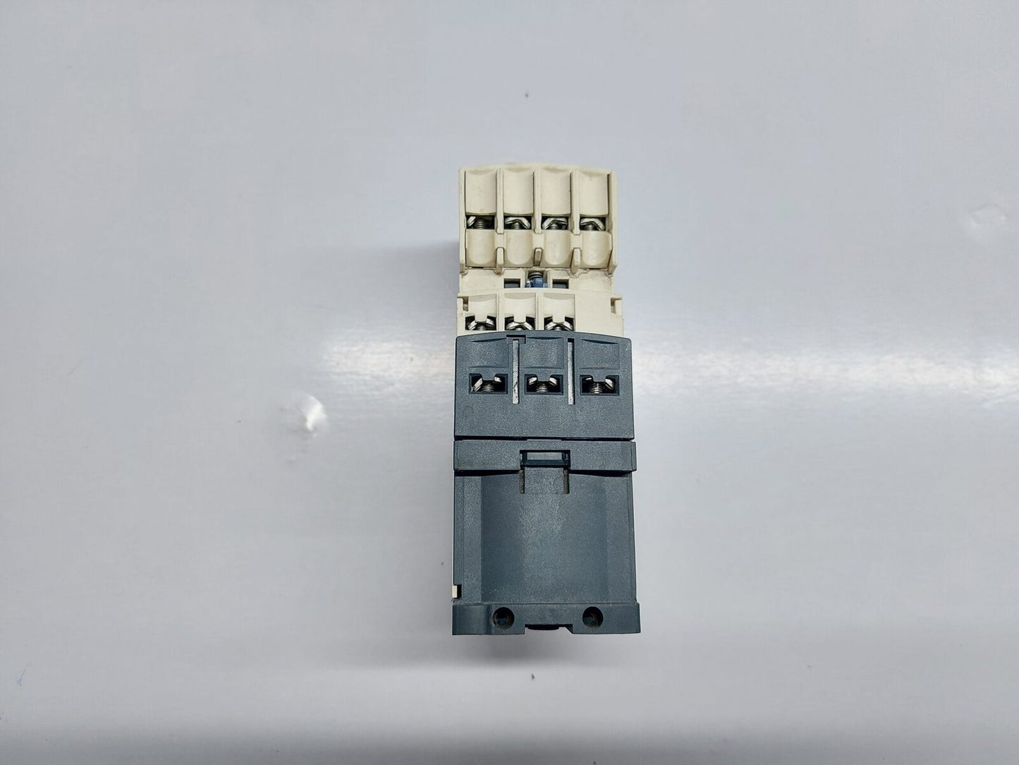 SCHNEIDER ELECTRIC LADN31G CONTACTOR LAD4TBDL