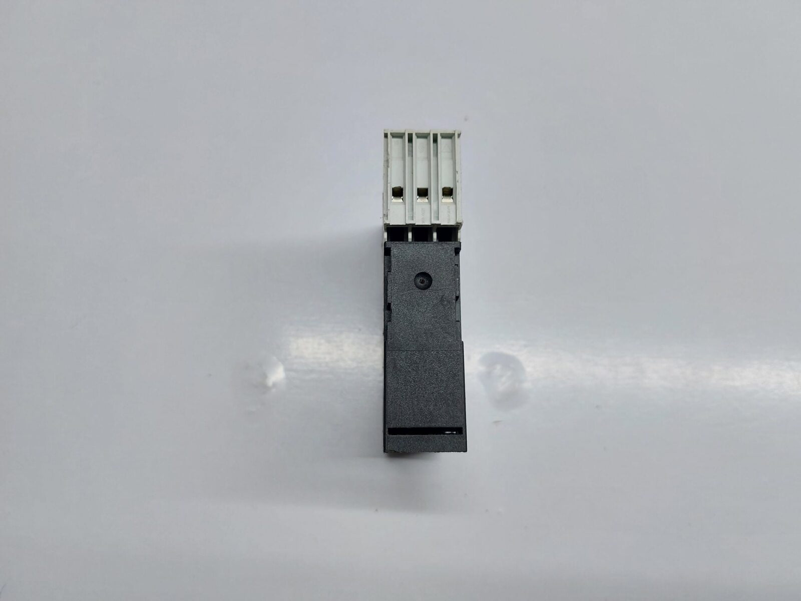 SIEMENS 3RP1513-1AP30TIME DELAY RELAY