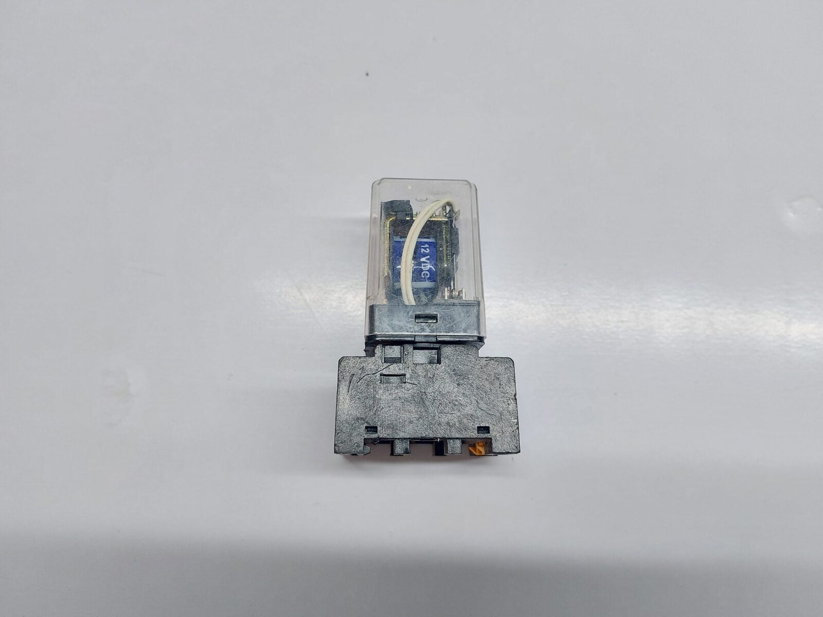 PLA MPC-3S-12D-5A-L PLUGGING RELAY WITH BASE ES11E (4)