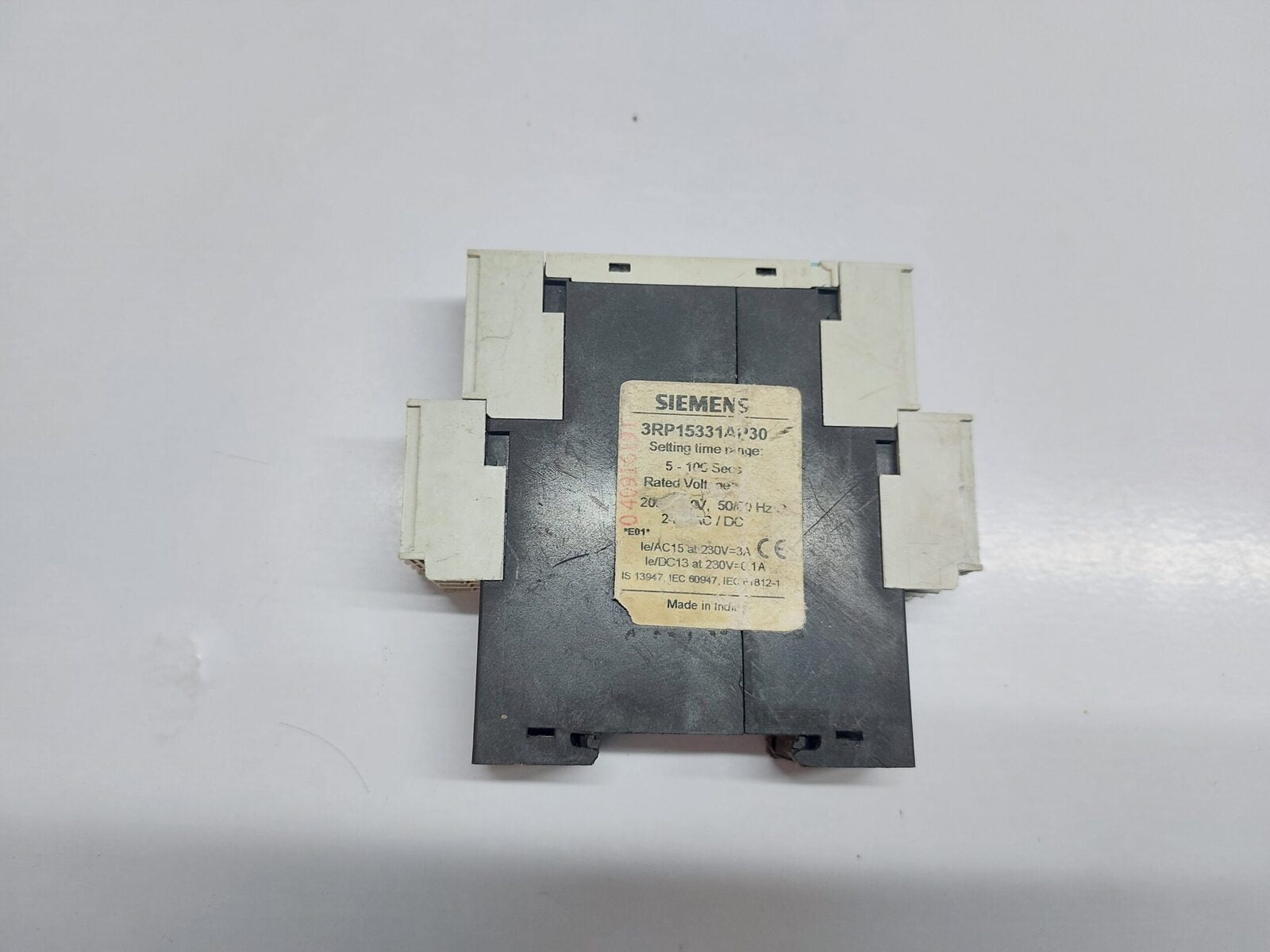 SIEMENS 3RP1533-1AP30 TIMING RELAY (4)