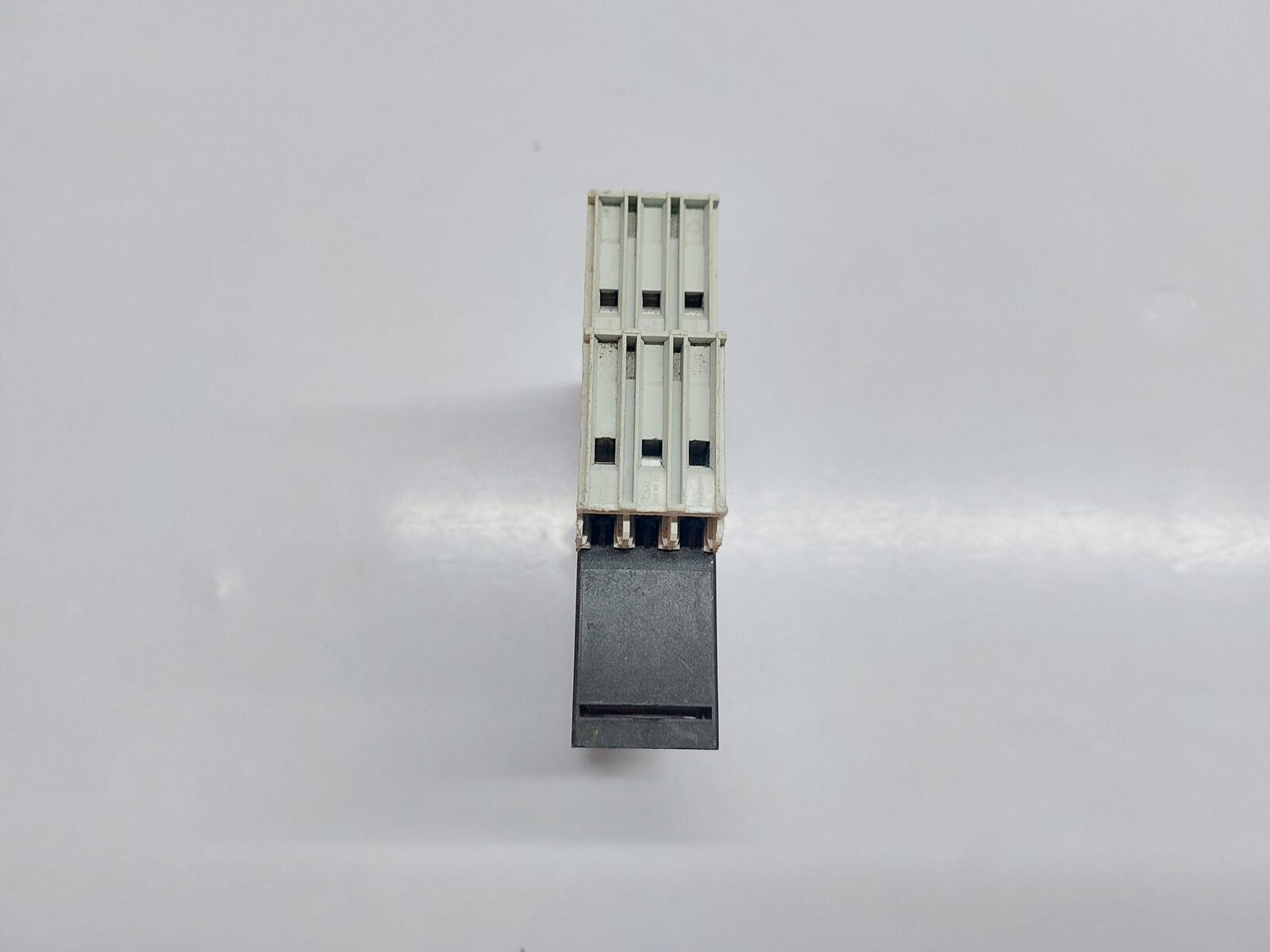 SIEMENS 3RP1533-1AP30 TIMING RELAY (6)