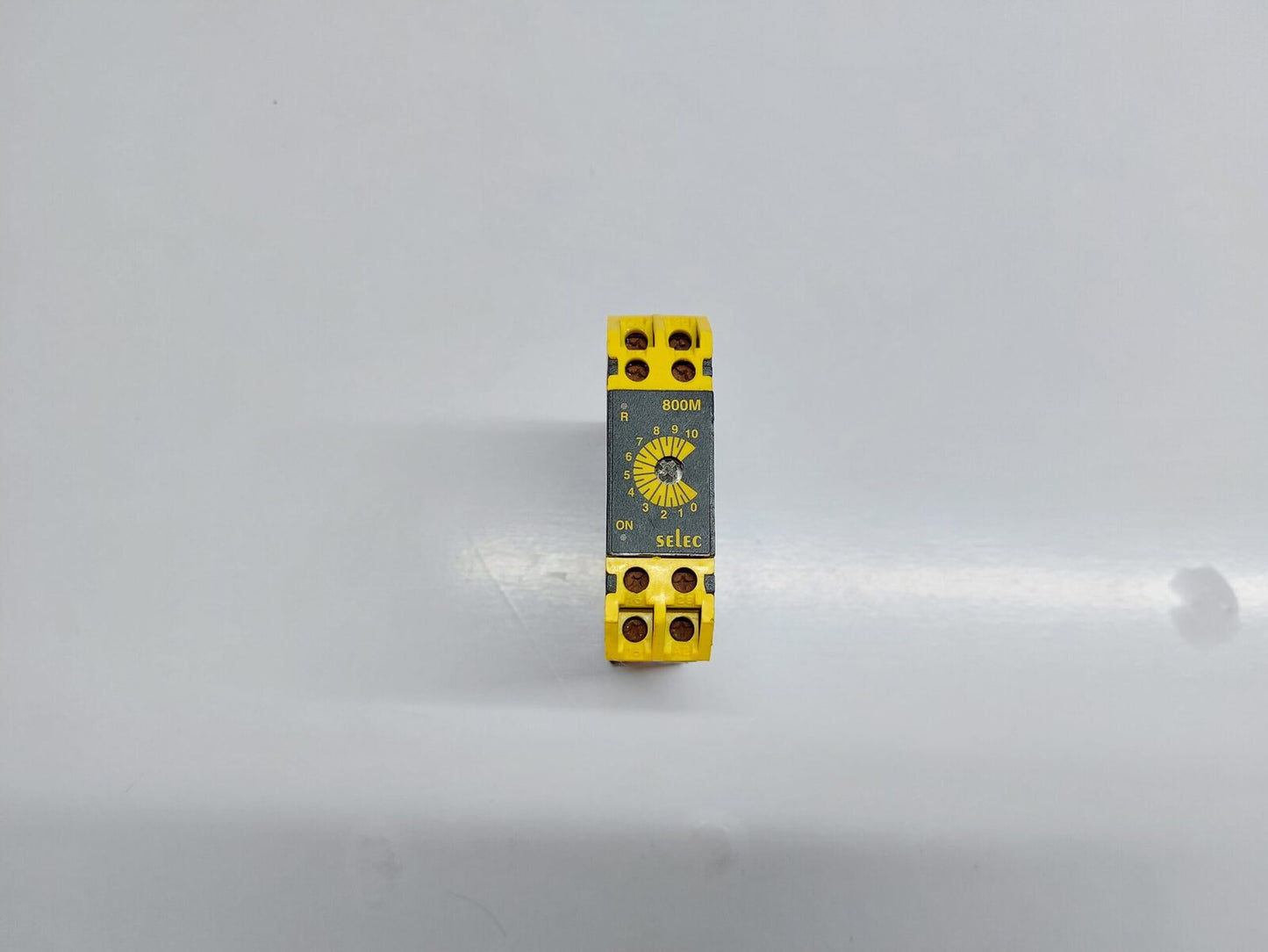 SELEC 800M-230 TIMER (2)