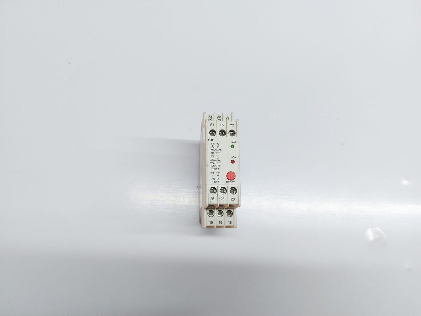 GIC MJA3BK PTC THERMISTOR RELAY (1)